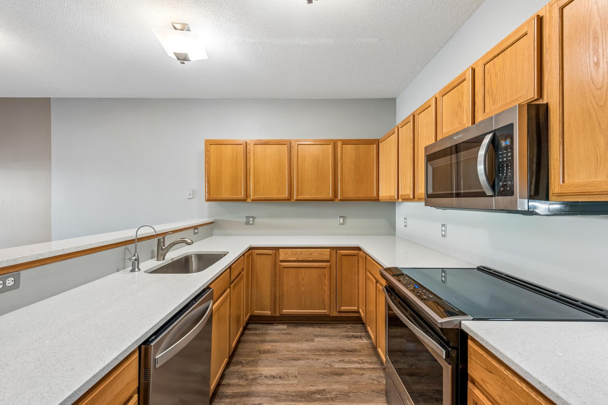 View of Residential at 396 Willoughby Way, Minnetonka MN 55305, Minnetonka (4 of 34) - Mike Wilen | Minnesota Team Real Estate