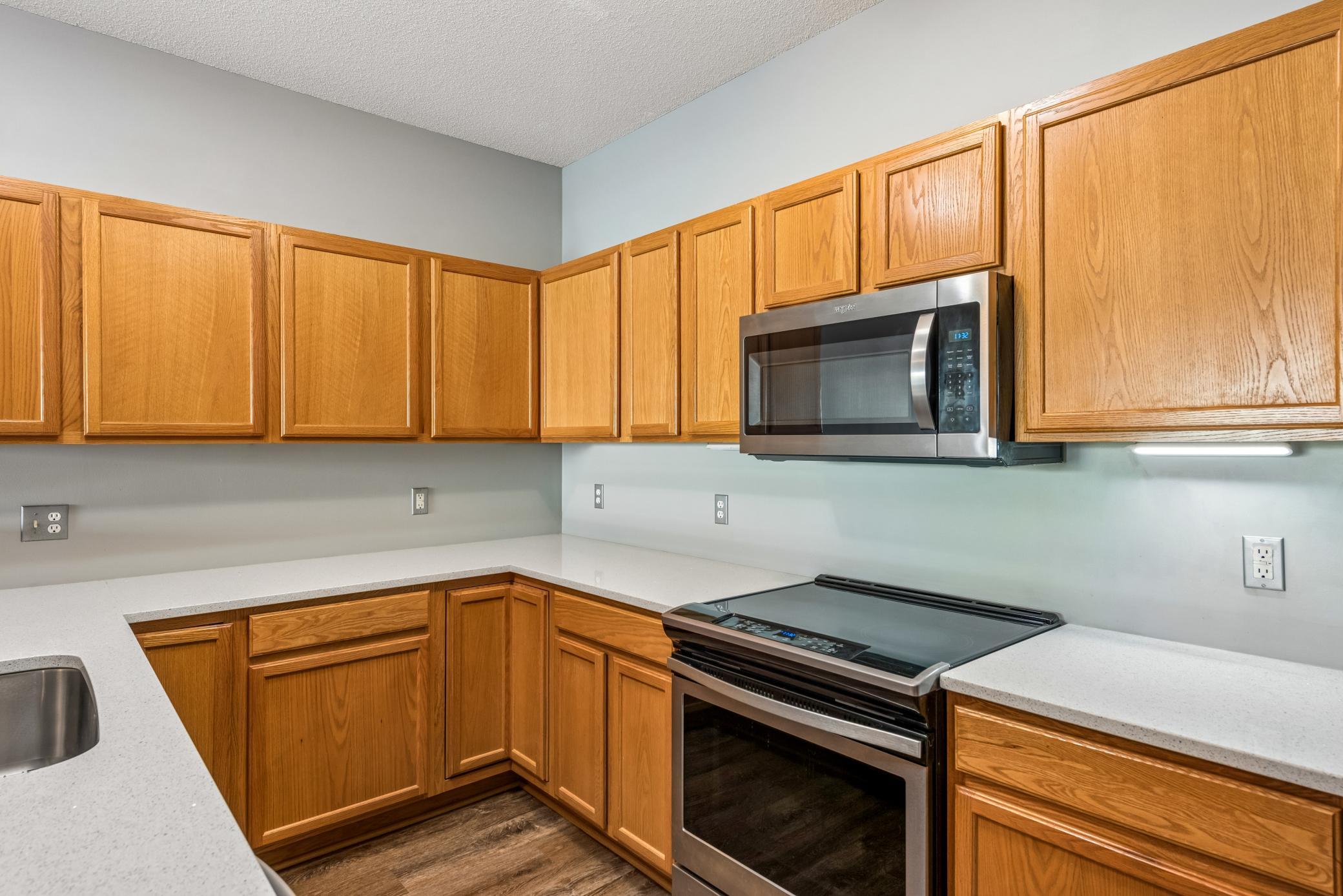 View of Residential at 396 Willoughby Way, Minnetonka MN 55305, Minnetonka (11 of 34) - Mike Wilen | Minnesota Team Real Estate