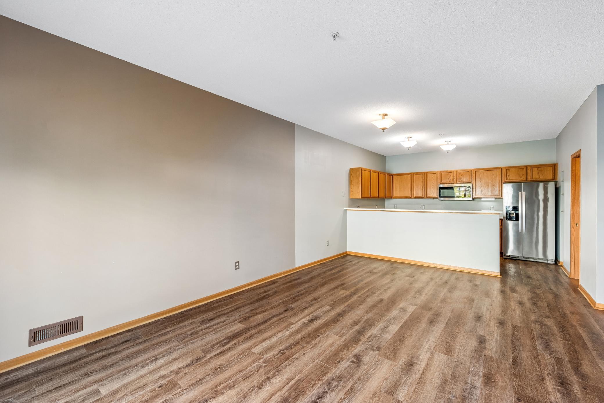 View of Residential at 396 Willoughby Way, Minnetonka MN 55305, Minnetonka (9 of 34) - Mike Wilen | Minnesota Team Real Estate