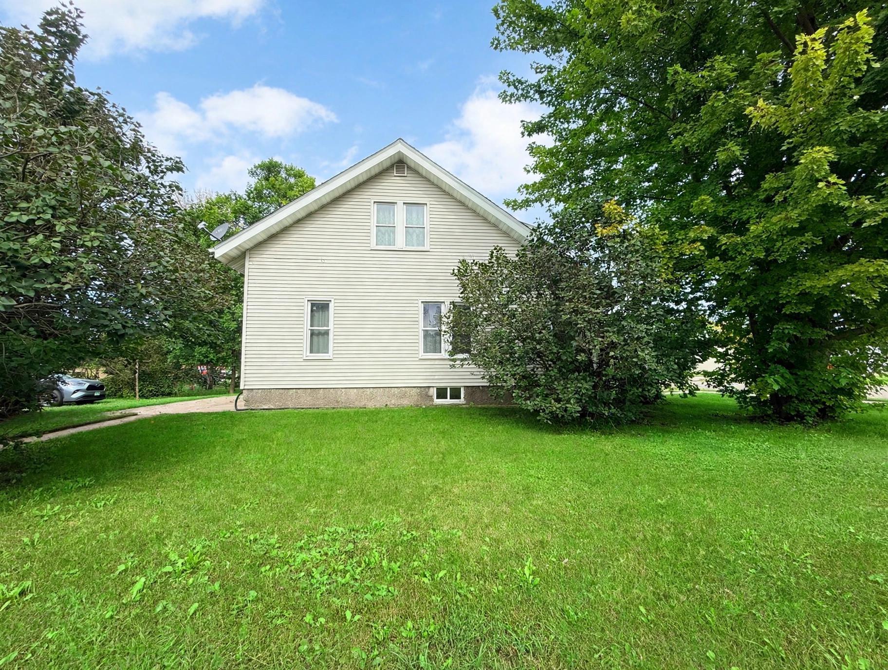 View of Residential at 611 6th Street, Gaylord MN 55334, Gaylord (3 of 25) - Mike Wilen | Minnesota Team Real Estate