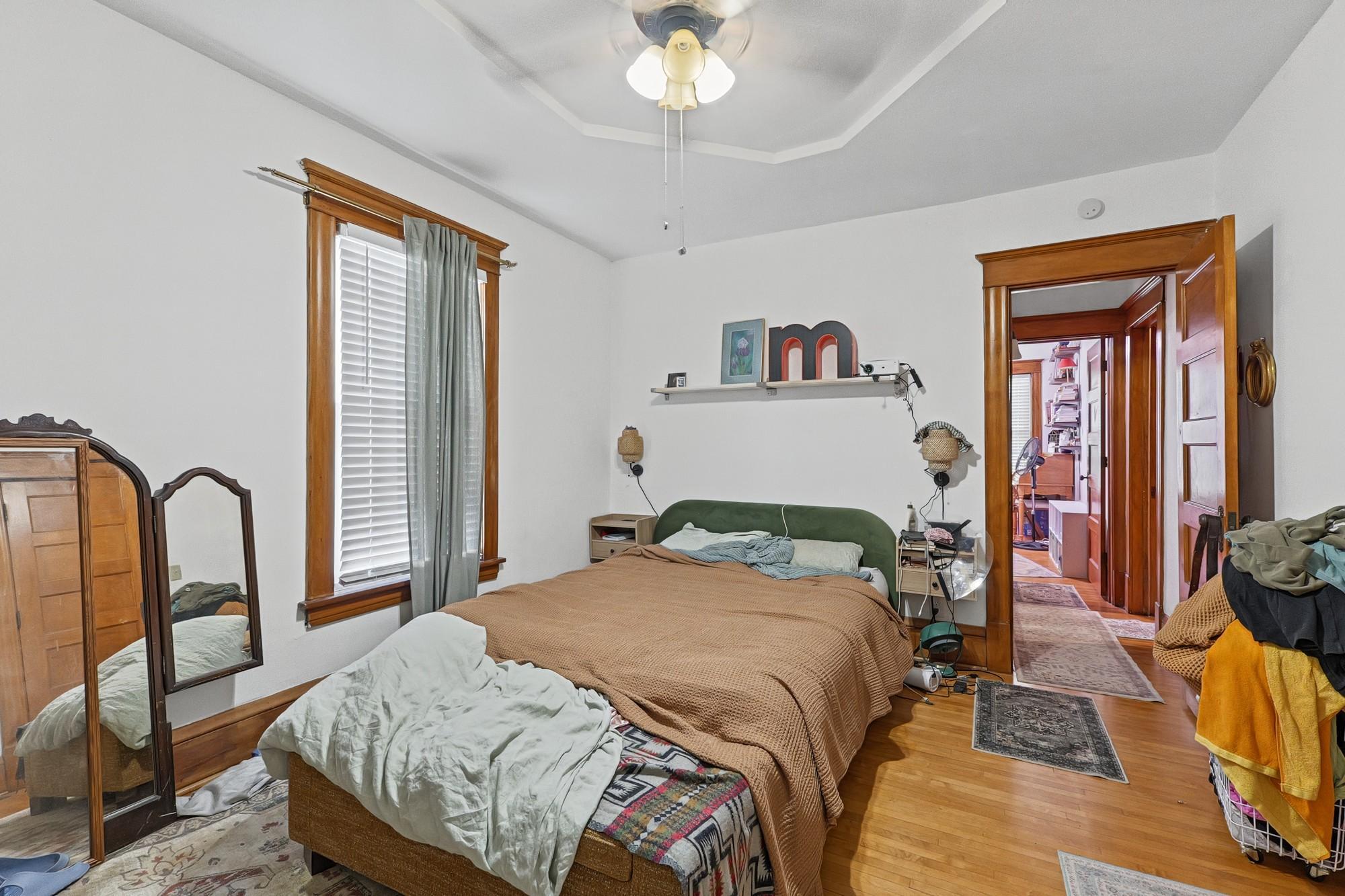 View of Residential Income at 2104 6th Street, Minneapolis MN 55411, Minneapolis (28 of 45) - Mike Wilen | Minnesota Team Real Estate