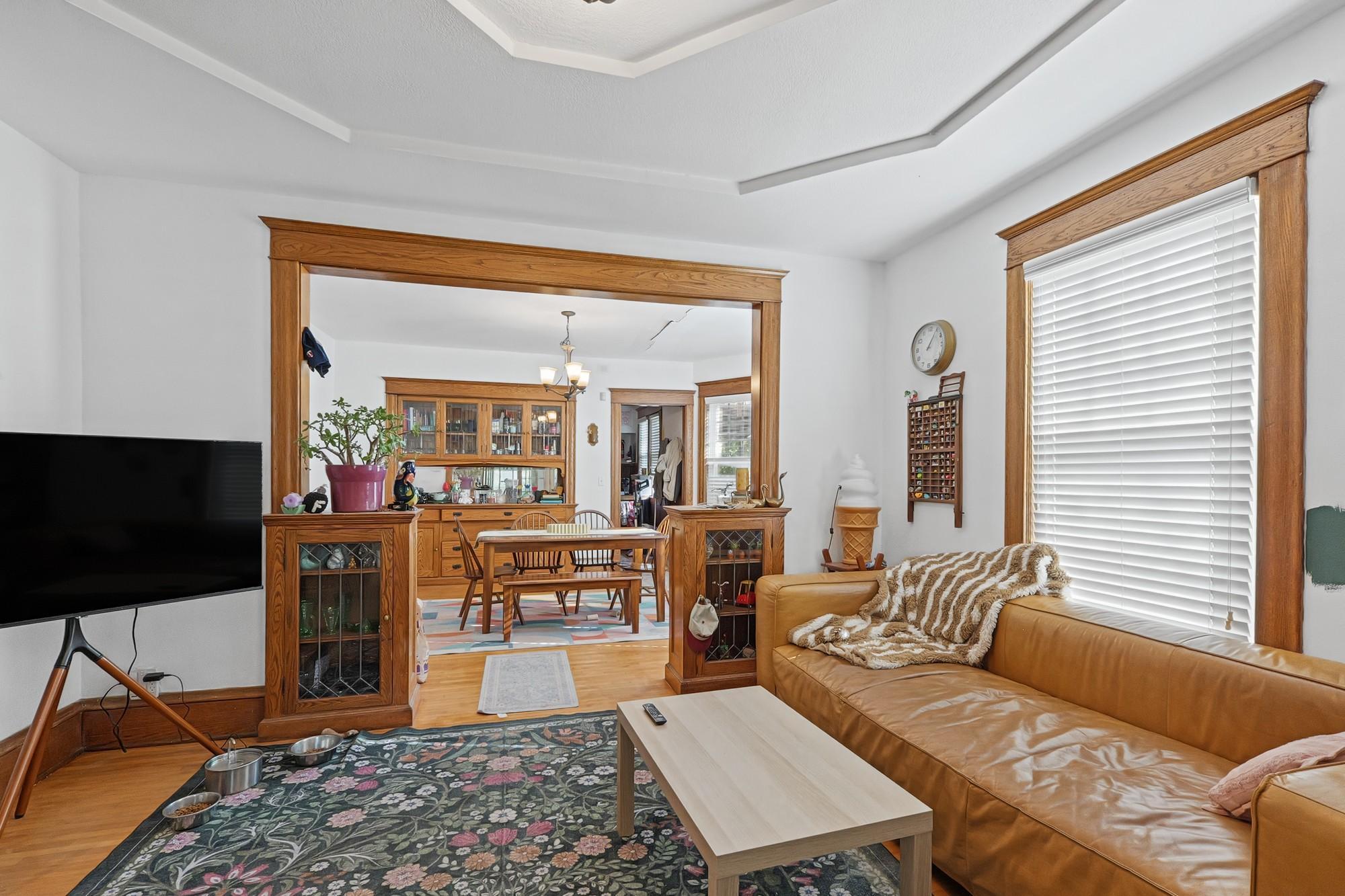 View of Residential Income at 2104 6th Street, Minneapolis MN 55411, Minneapolis (20 of 45) - Mike Wilen | Minnesota Team Real Estate