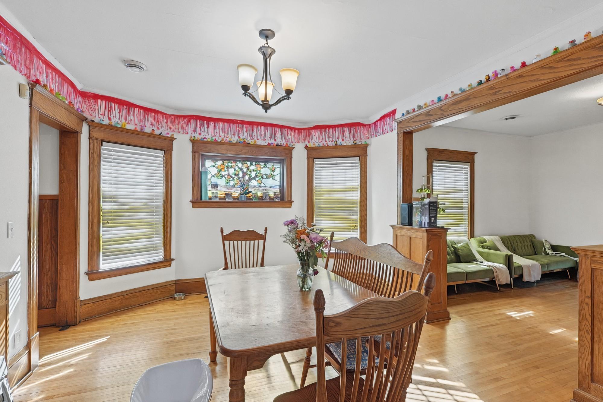 View of Residential Income at 2104 6th Street, Minneapolis MN 55411, Minneapolis (10 of 45) - Mike Wilen | Minnesota Team Real Estate