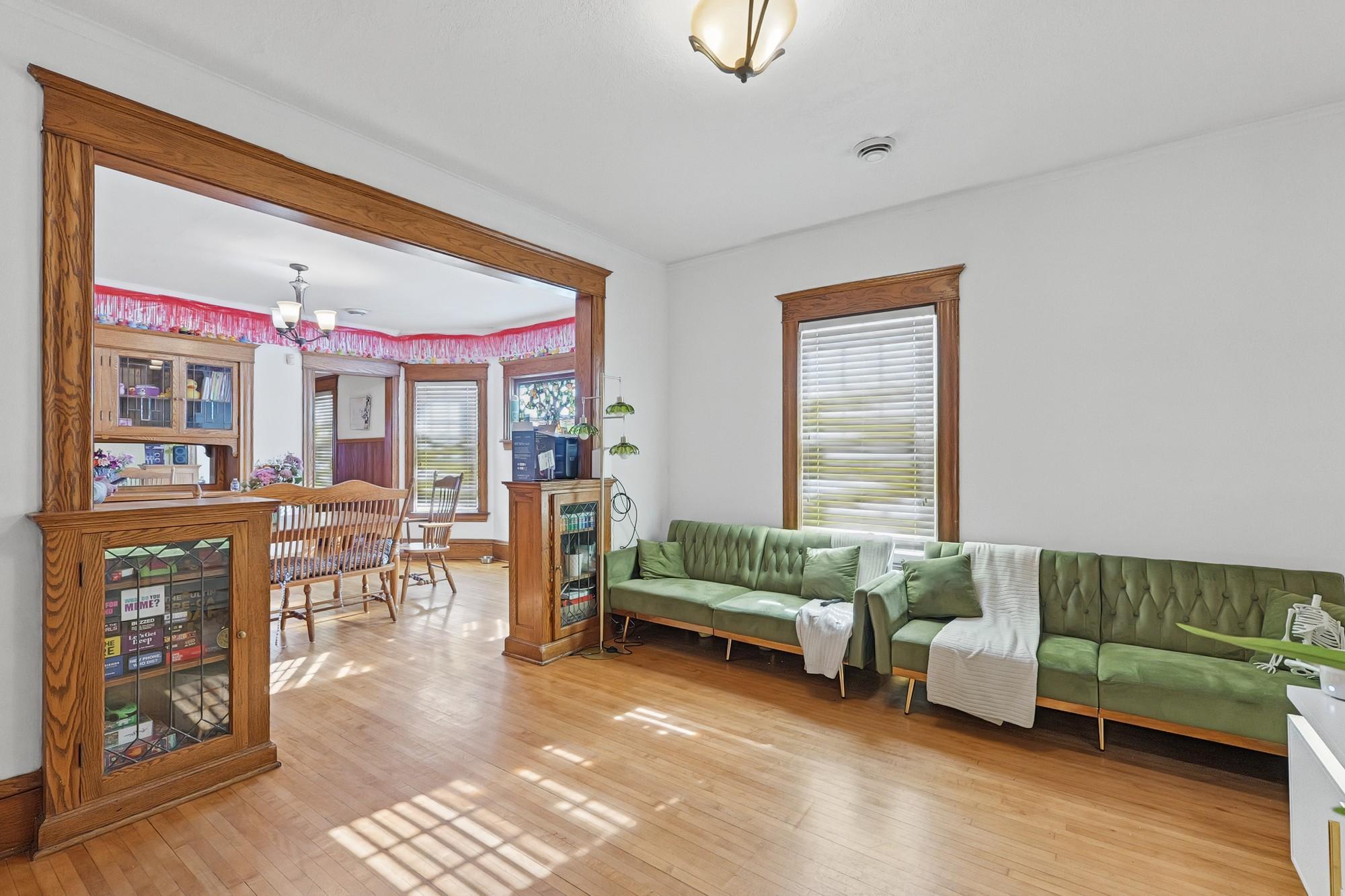 View of Residential Income at 2104 6th Street, Minneapolis MN 55411, Minneapolis (4 of 45) - Mike Wilen | Minnesota Team Real Estate