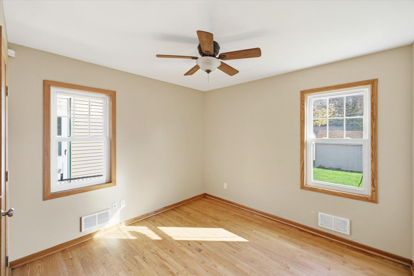 View of Residential at 5206 Xerxes Avenue, Minneapolis MN 55430, Minneapolis (10 of 28) - Mike Wilen | Minnesota Team Real Estate