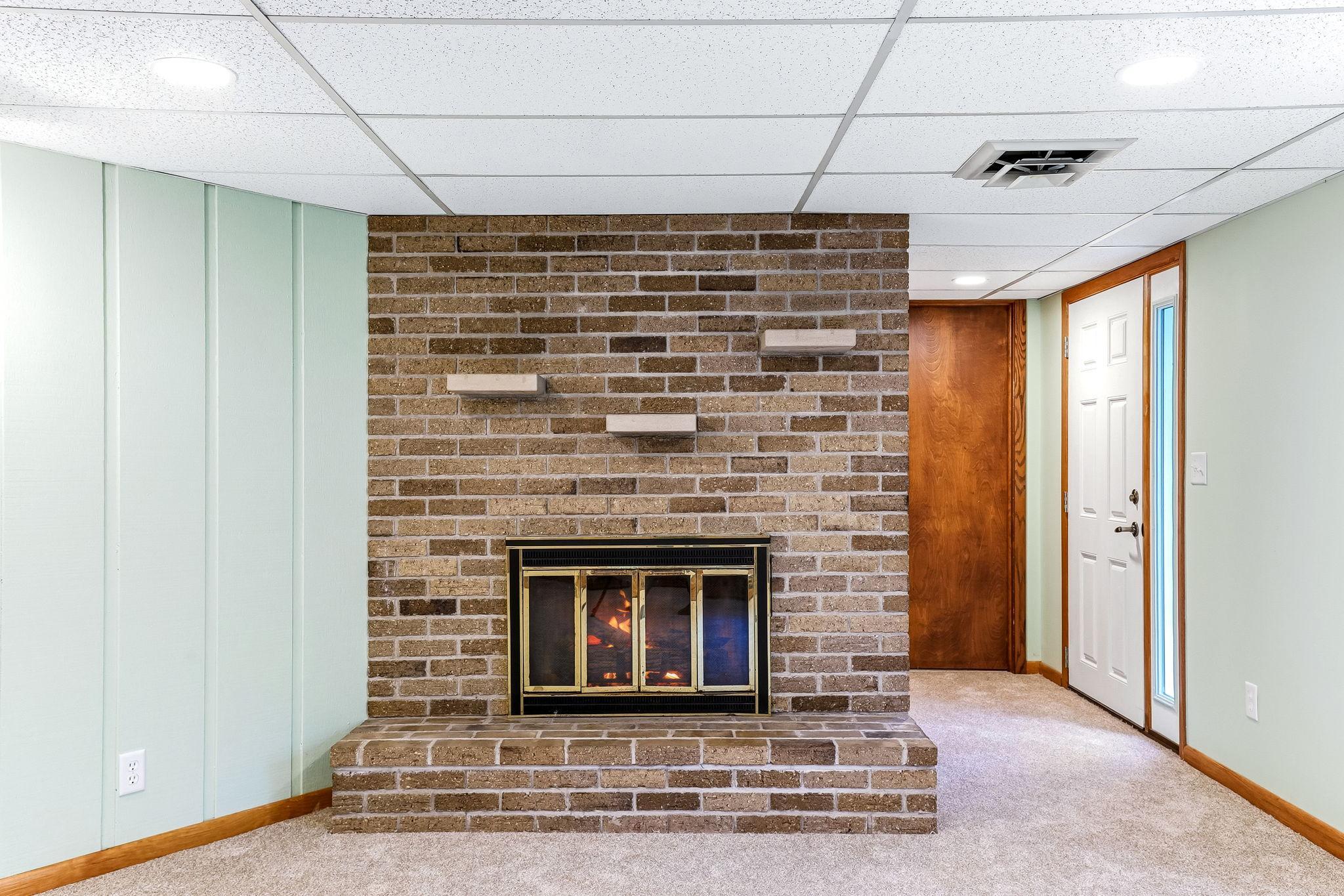 View of Residential at 1935 Flandrau Street, Maplewood MN 55109, Maplewood (28 of 43) - Mike Wilen | Minnesota Team Real Estate