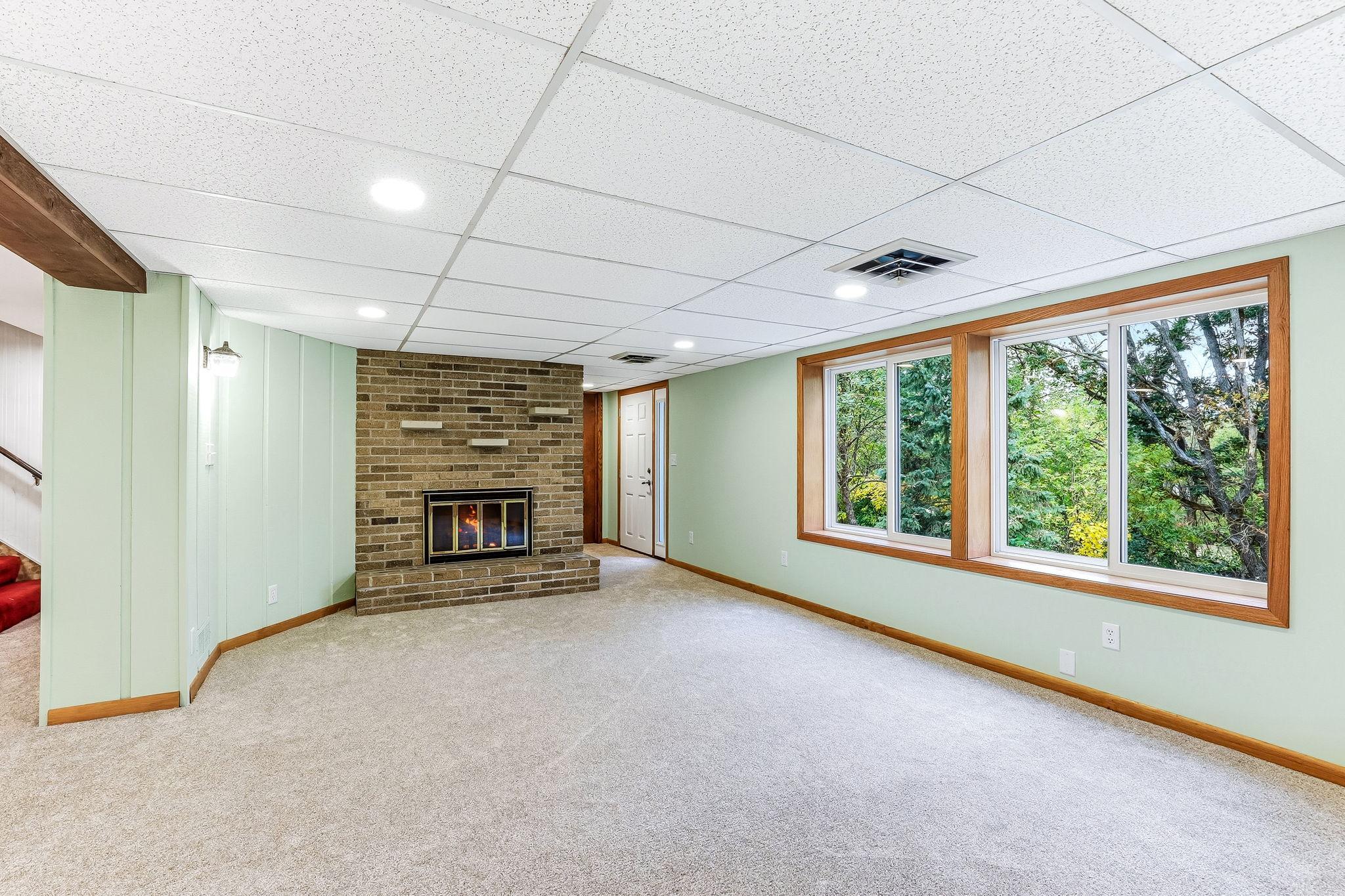 View of Residential at 1935 Flandrau Street, Maplewood MN 55109, Maplewood (26 of 43) - Mike Wilen | Minnesota Team Real Estate
