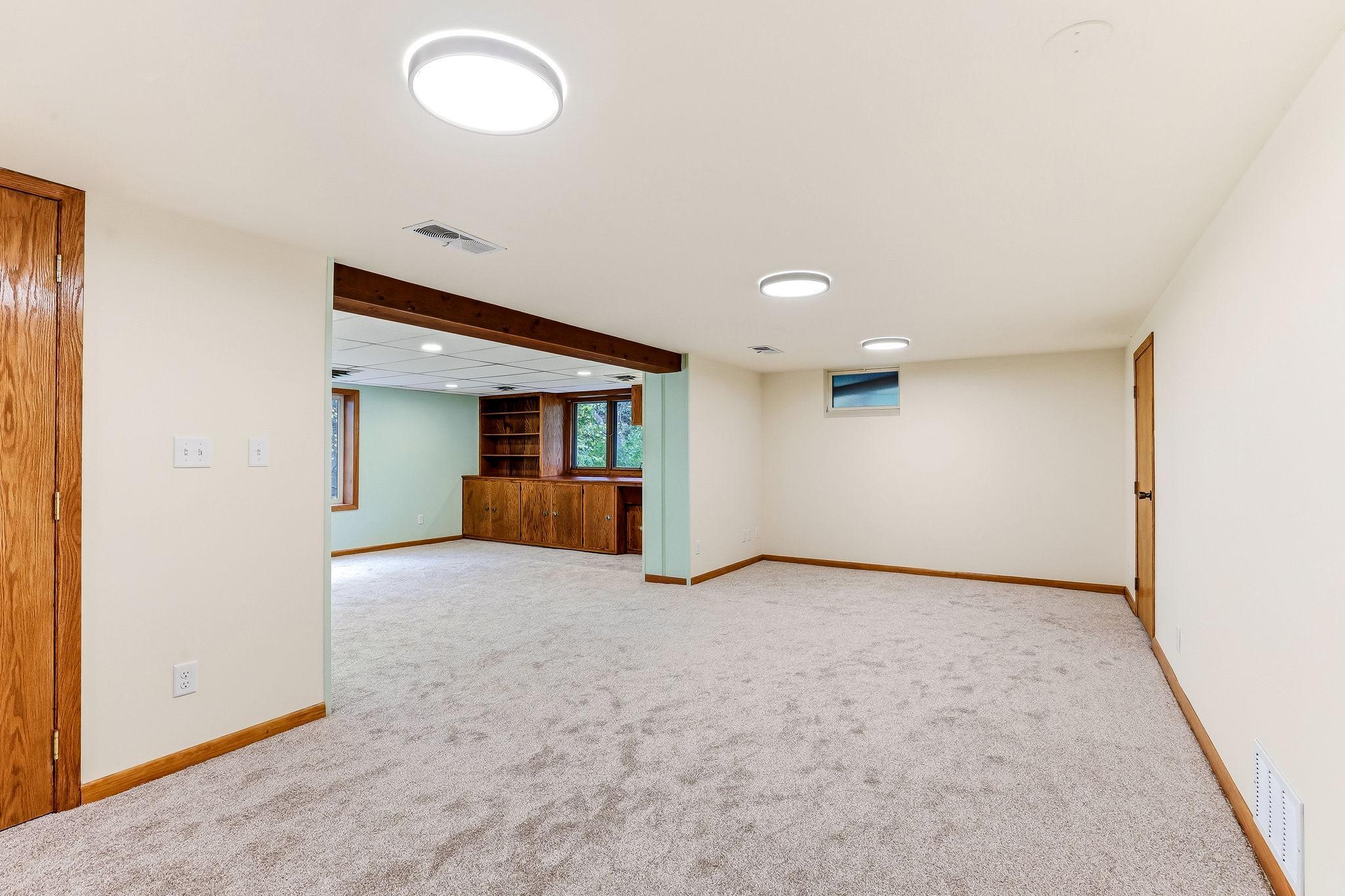 View of Residential at 1935 Flandrau Street, Maplewood MN 55109, Maplewood (24 of 43) - Mike Wilen | Minnesota Team Real Estate