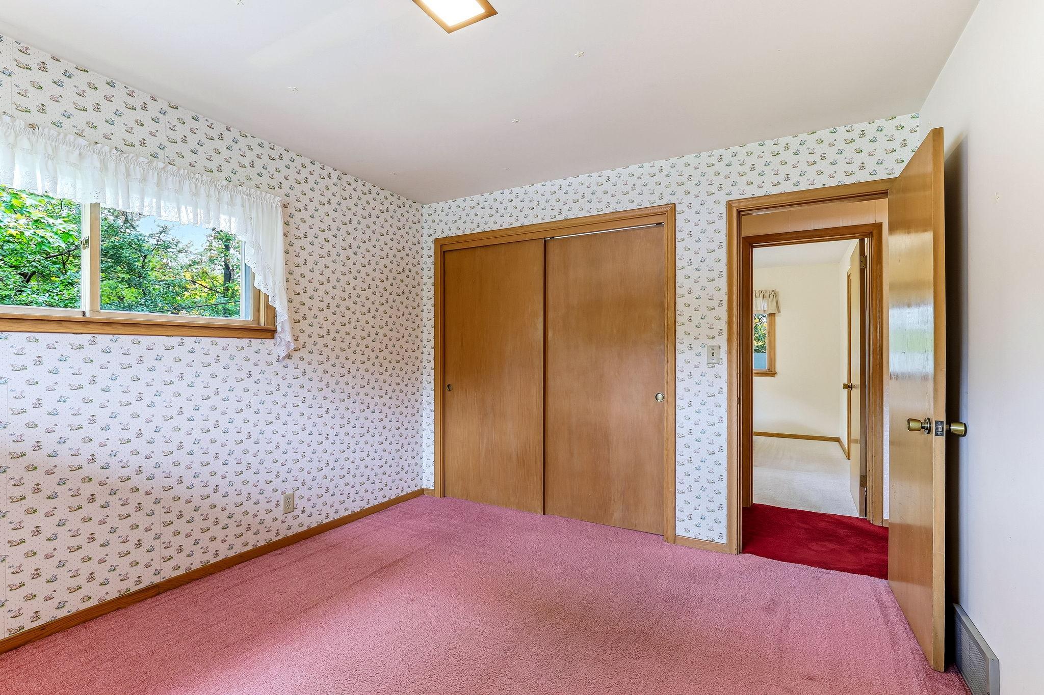 View of Residential at 1935 Flandrau Street, Maplewood MN 55109, Maplewood (23 of 43) - Mike Wilen | Minnesota Team Real Estate