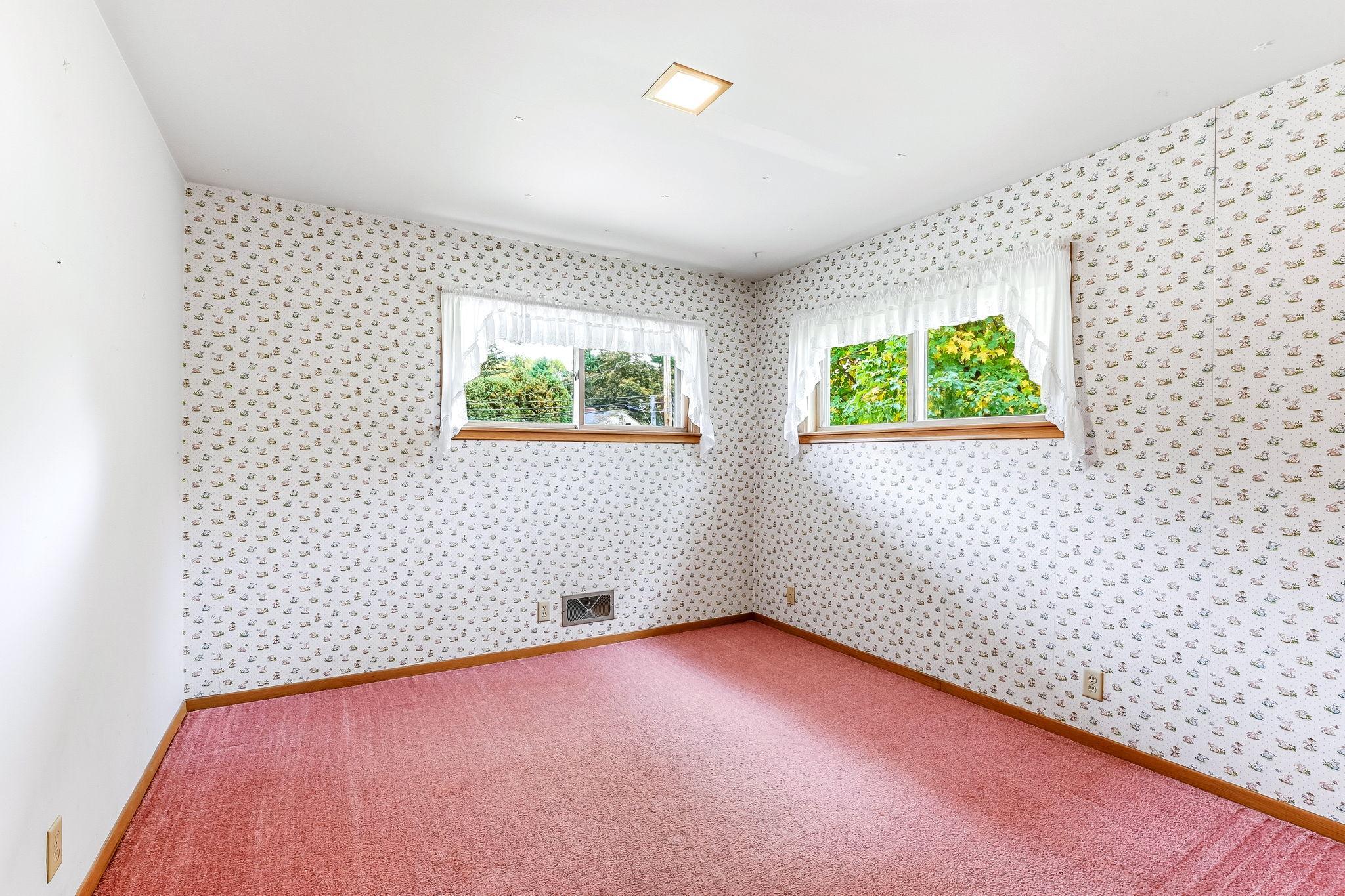 View of Residential at 1935 Flandrau Street, Maplewood MN 55109, Maplewood (22 of 43) - Mike Wilen | Minnesota Team Real Estate