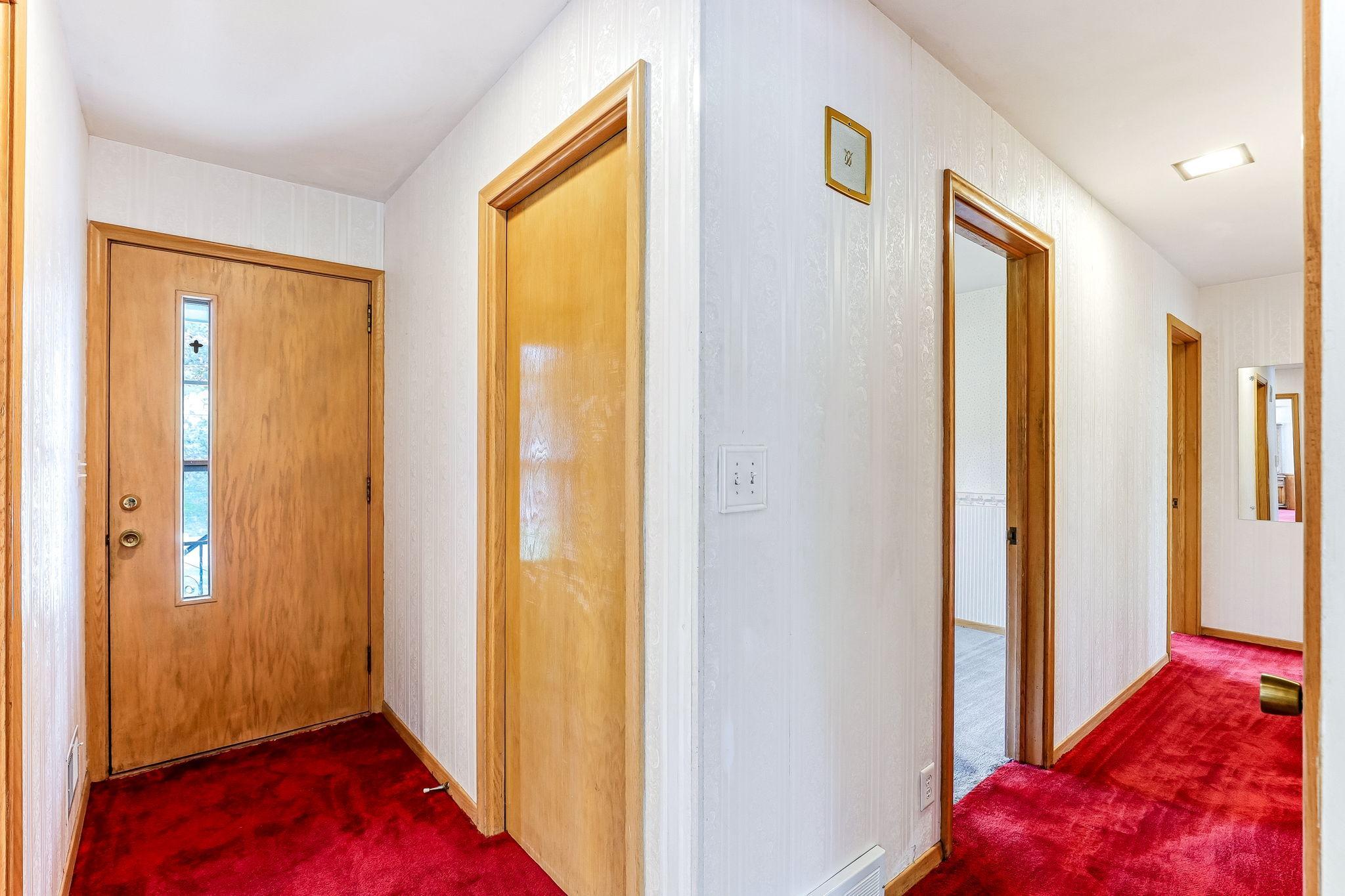 View of Residential at 1935 Flandrau Street, Maplewood MN 55109, Maplewood (15 of 43) - Mike Wilen | Minnesota Team Real Estate