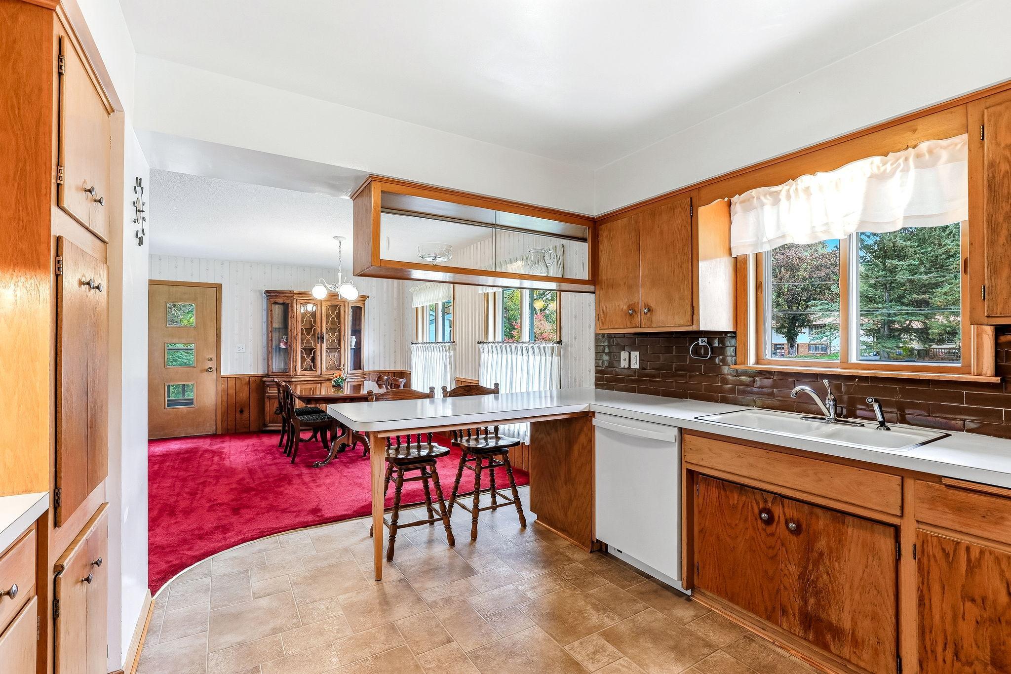 View of Residential at 1935 Flandrau Street, Maplewood MN 55109, Maplewood (8 of 43) - Mike Wilen | Minnesota Team Real Estate