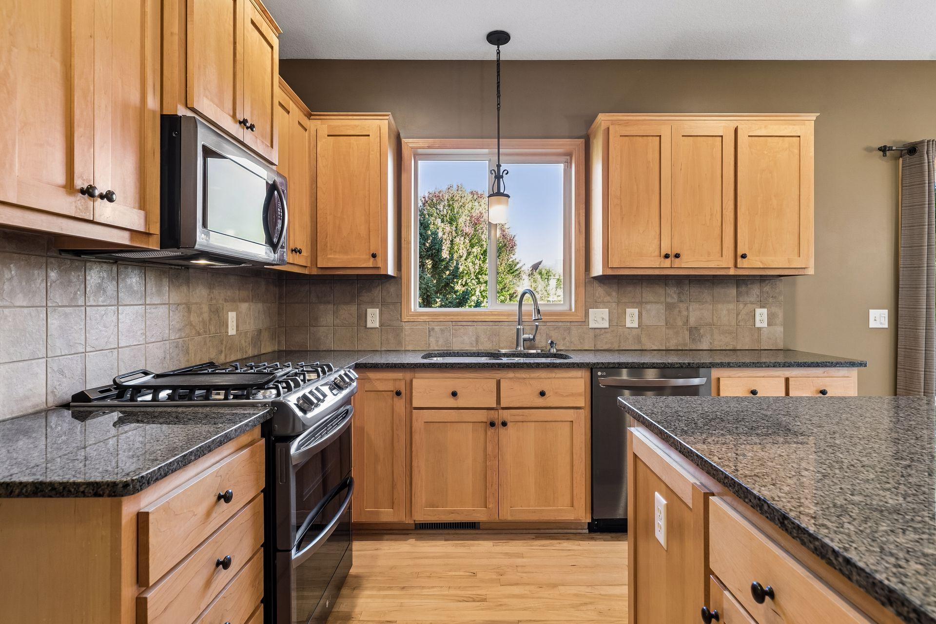 View of Residential at 6033 Summit Court, Cottage Grove MN 55016, Cottage Grove (13 of 36) - Mike Wilen | Minnesota Team Real Estate