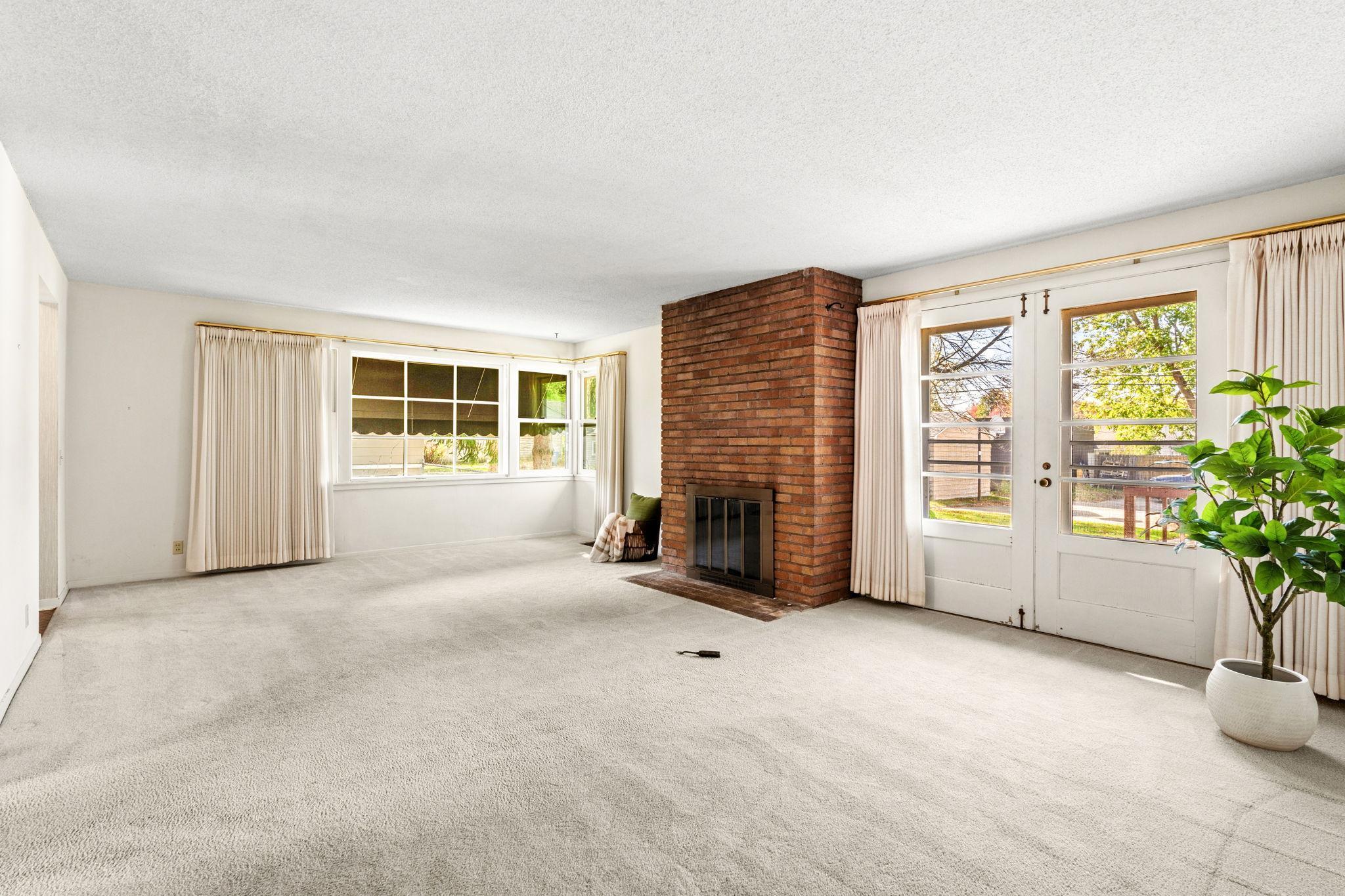 View of Residential at 5904 Queen Avenue, Minneapolis MN 55410, Minneapolis (4 of 30) - Mike Wilen | Minnesota Team Real Estate