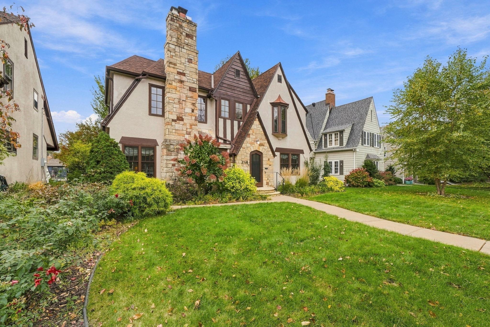 View of Residential at 2708 Ewing Avenue, Minneapolis MN 55416, Minneapolis (98 of 112) - Mike Wilen | Minnesota Team Real Estate