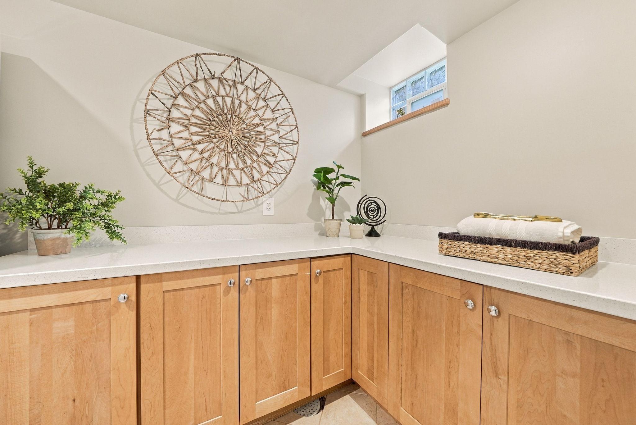 View of Residential at 2708 Ewing Avenue, Minneapolis MN 55416, Minneapolis (78 of 112) - Mike Wilen | Minnesota Team Real Estate