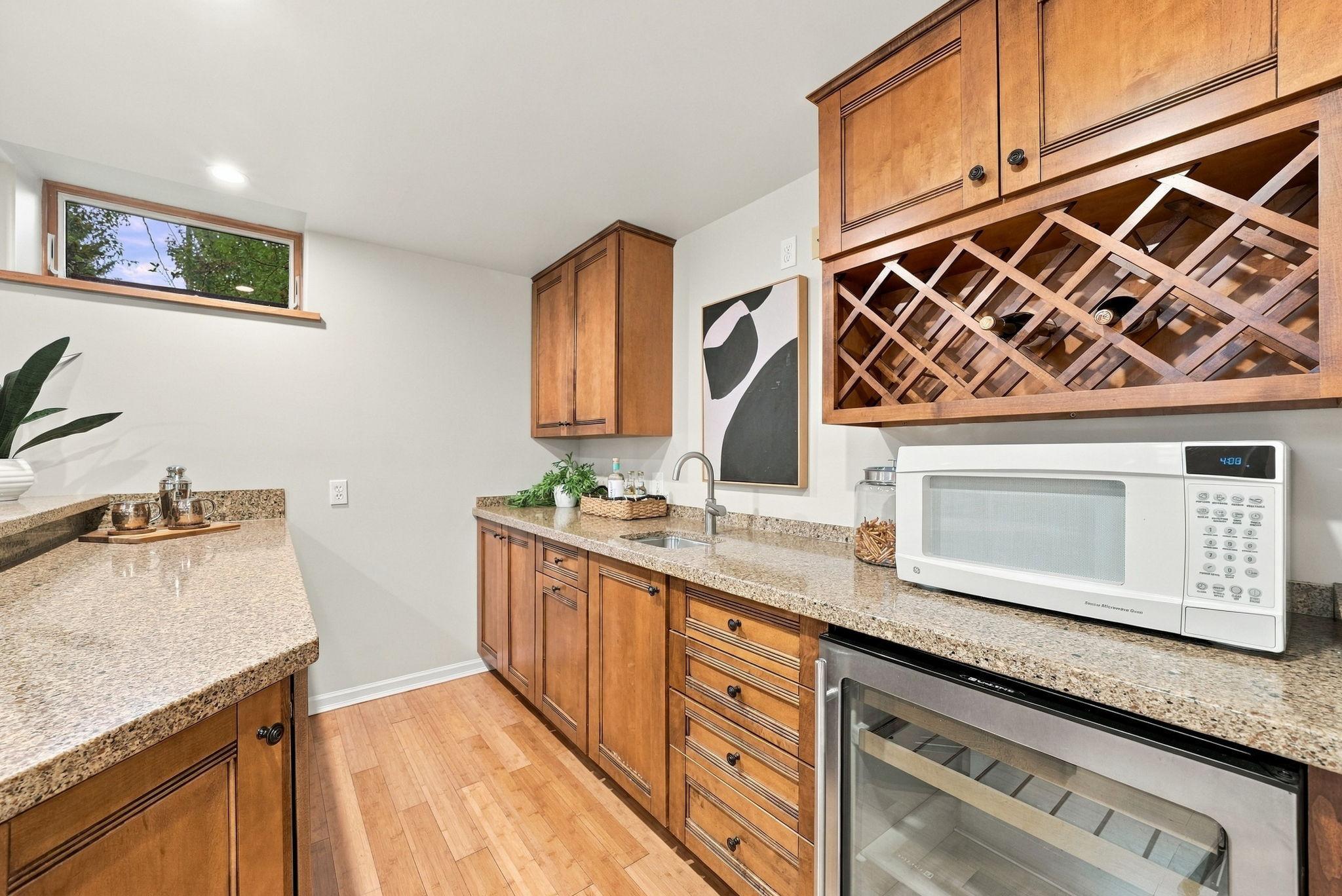 View of Residential at 2708 Ewing Avenue, Minneapolis MN 55416, Minneapolis (73 of 112) - Mike Wilen | Minnesota Team Real Estate