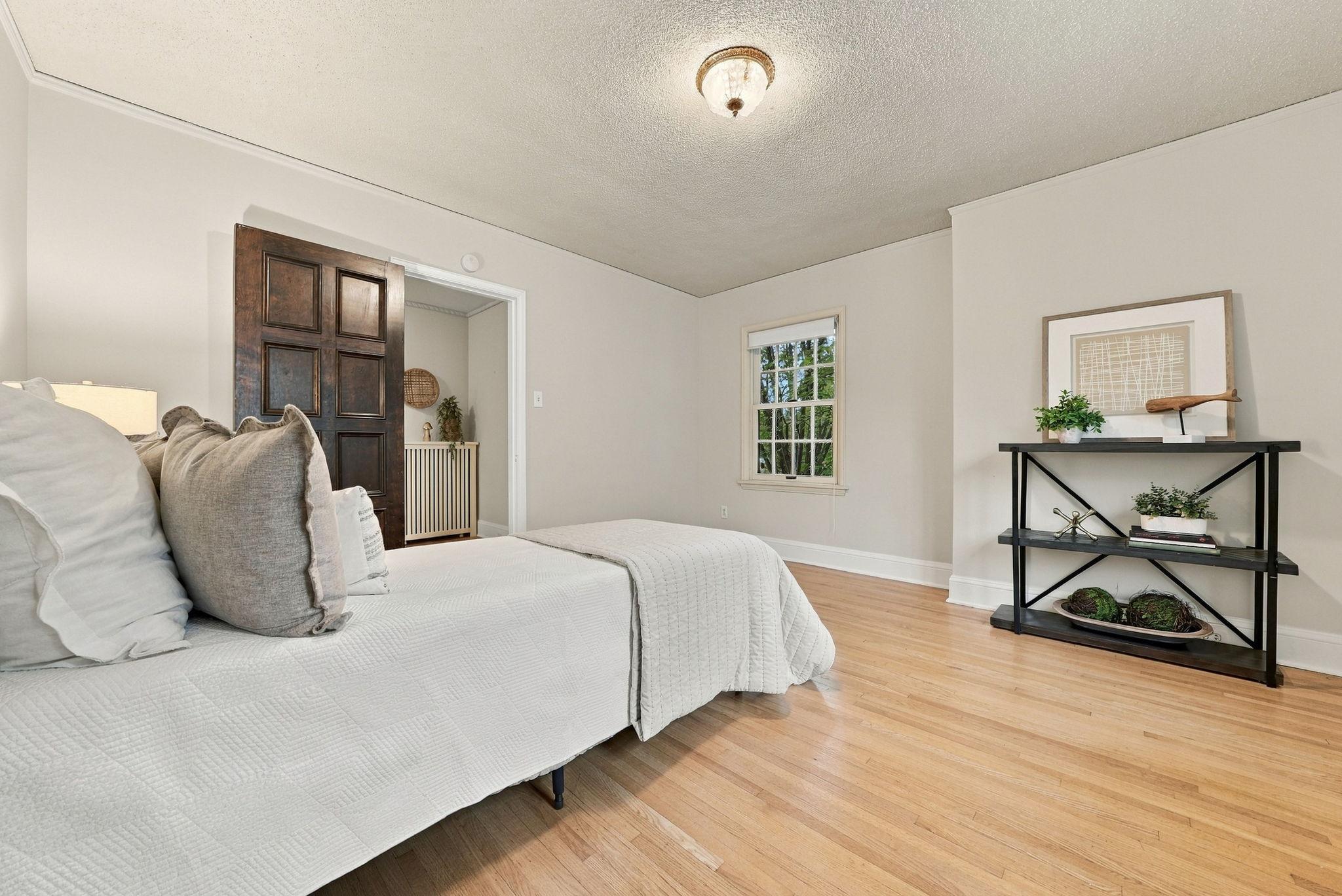 View of Residential at 2708 Ewing Avenue, Minneapolis MN 55416, Minneapolis (68 of 112) - Mike Wilen | Minnesota Team Real Estate