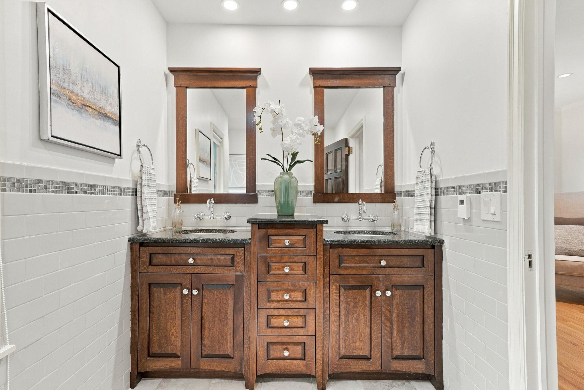 View of Residential at 2708 Ewing Avenue, Minneapolis MN 55416, Minneapolis (25 of 112) - Mike Wilen | Minnesota Team Real Estate