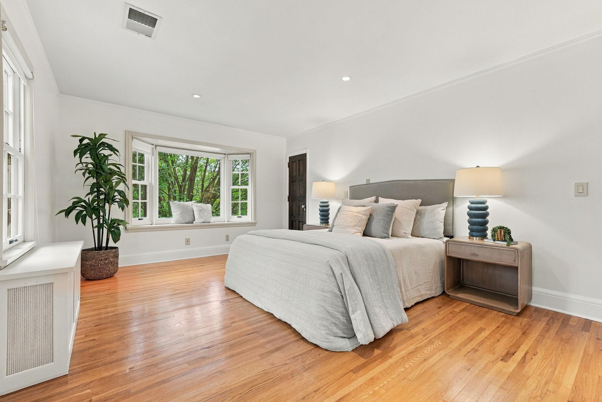 View of Residential at 2708 Ewing Avenue, Minneapolis MN 55416, Minneapolis (20 of 112) - Mike Wilen | Minnesota Team Real Estate