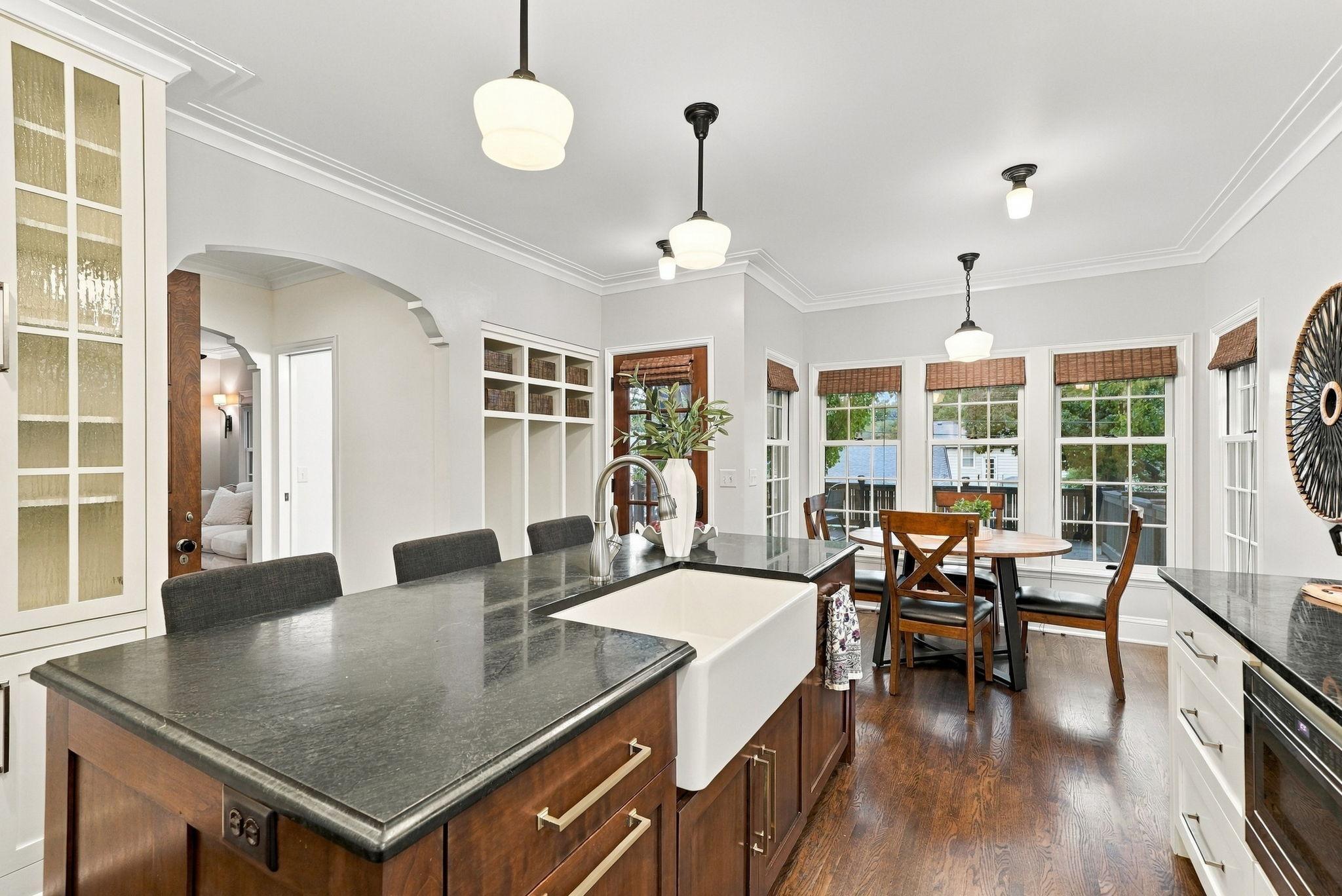 View of Residential at 2708 Ewing Avenue, Minneapolis MN 55416, Minneapolis (14 of 112) - Mike Wilen | Minnesota Team Real Estate