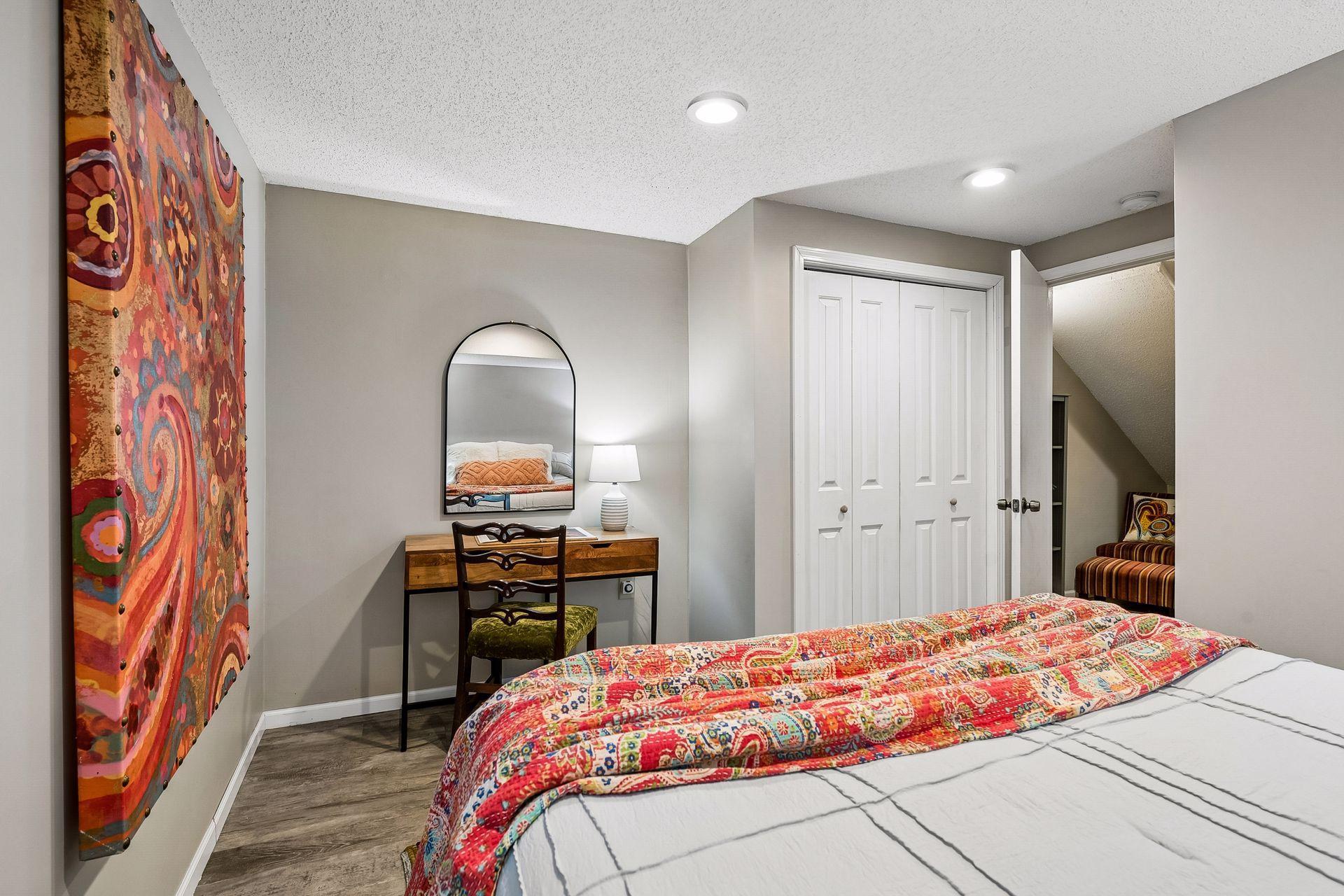 View of Residential at 234 8th Street, Minneapolis MN 55414, Minneapolis (17 of 30) - Mike Wilen | Minnesota Team Real Estate