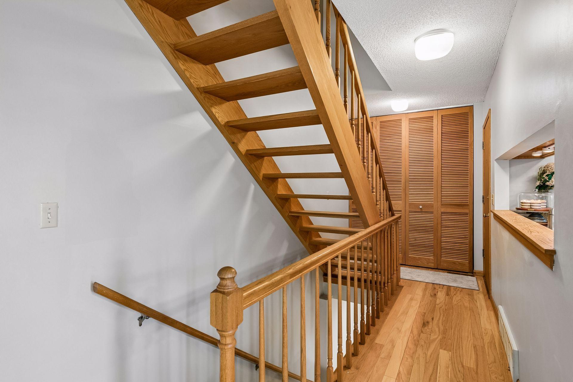 View of Residential at 234 8th Street, Minneapolis MN 55414, Minneapolis (8 of 30) - Mike Wilen | Minnesota Team Real Estate