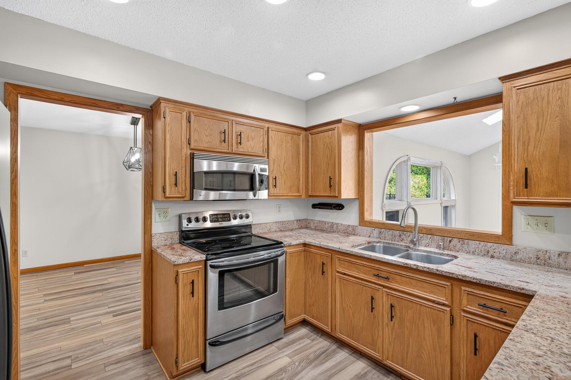 View of Residential at 11310 47th Avenue, Plymouth MN 55442, Plymouth (14 of 69) - Mike Wilen | Minnesota Team Real Estate