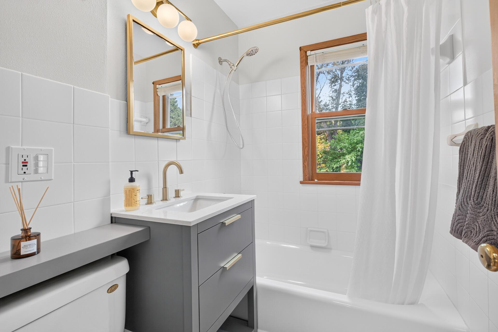 View of Residential at 2937 Pascal Street, Roseville MN 55113, Roseville (13 of 24) - Mike Wilen | Minnesota Team Real Estate