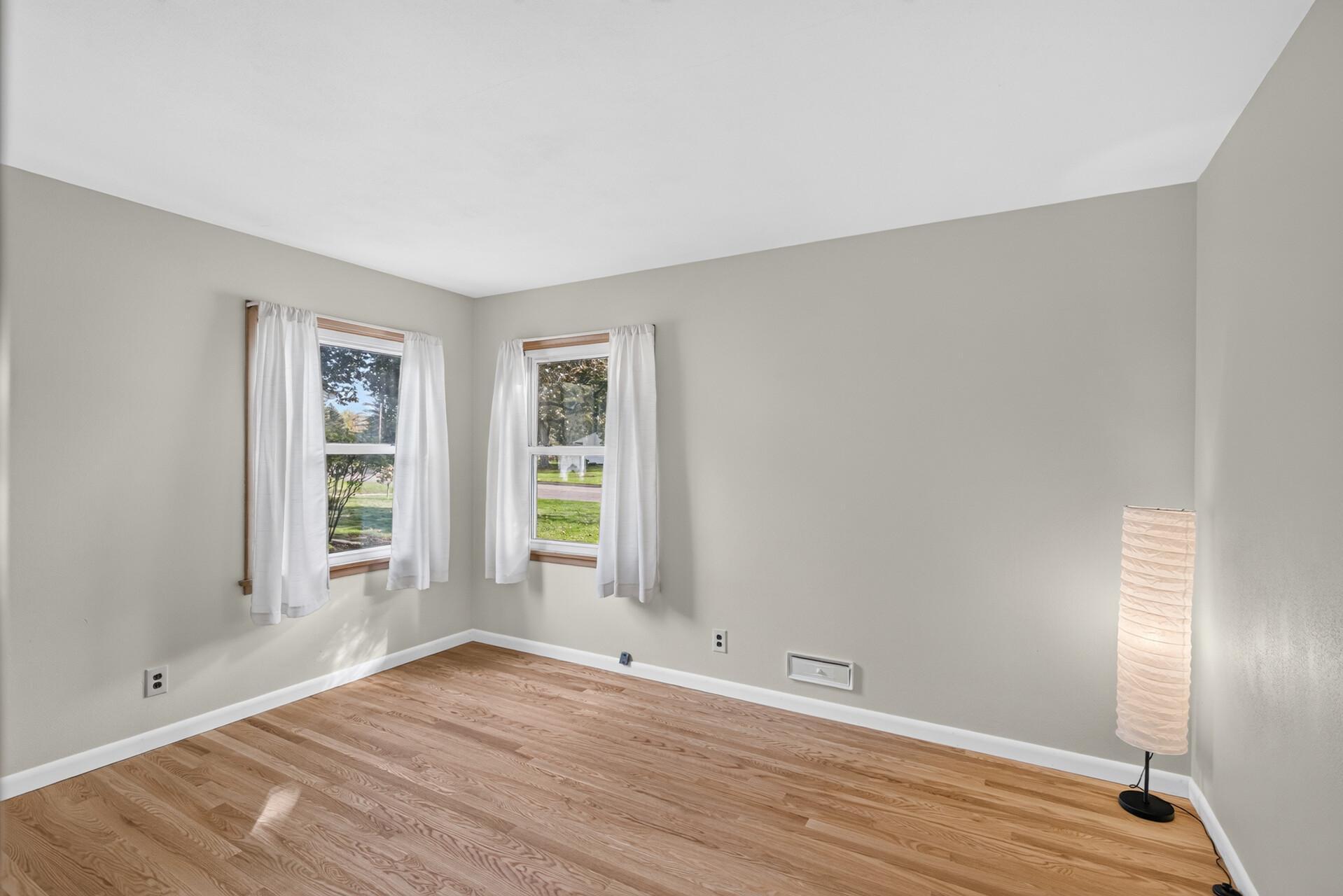 View of Residential at 2937 Pascal Street, Roseville MN 55113, Roseville (10 of 24) - Mike Wilen | Minnesota Team Real Estate