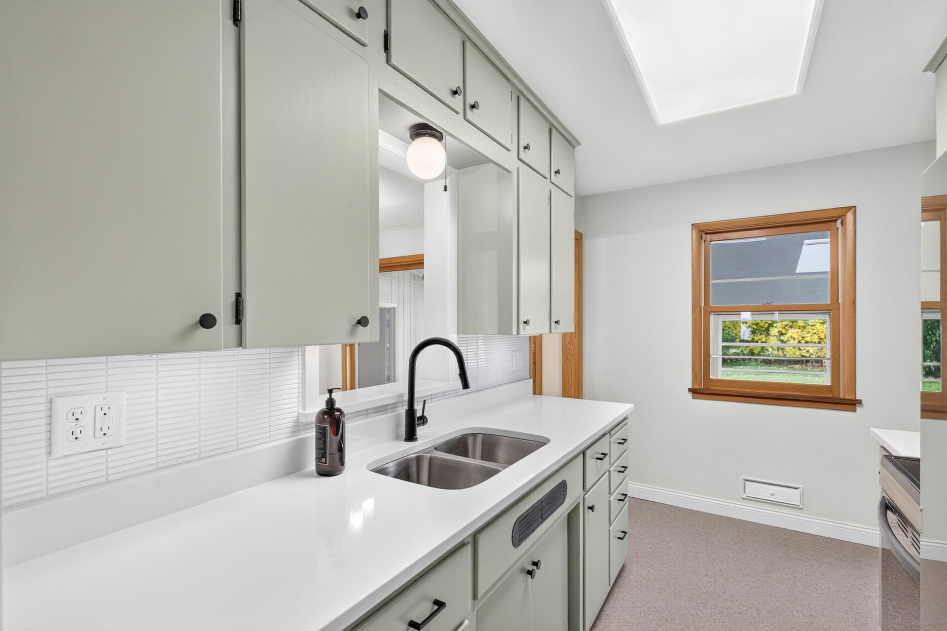View of Residential at 2937 Pascal Street, Roseville MN 55113, Roseville (7 of 24) - Mike Wilen | Minnesota Team Real Estate