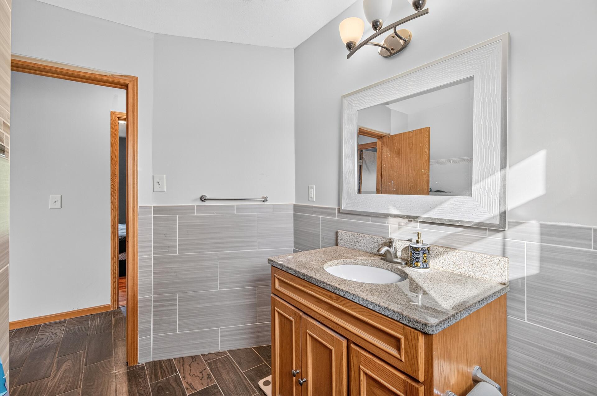 View of Residential at 2939 30th Avenue, Minneapolis MN 55406, Minneapolis (21 of 33) - Mike Wilen | Minnesota Team Real Estate