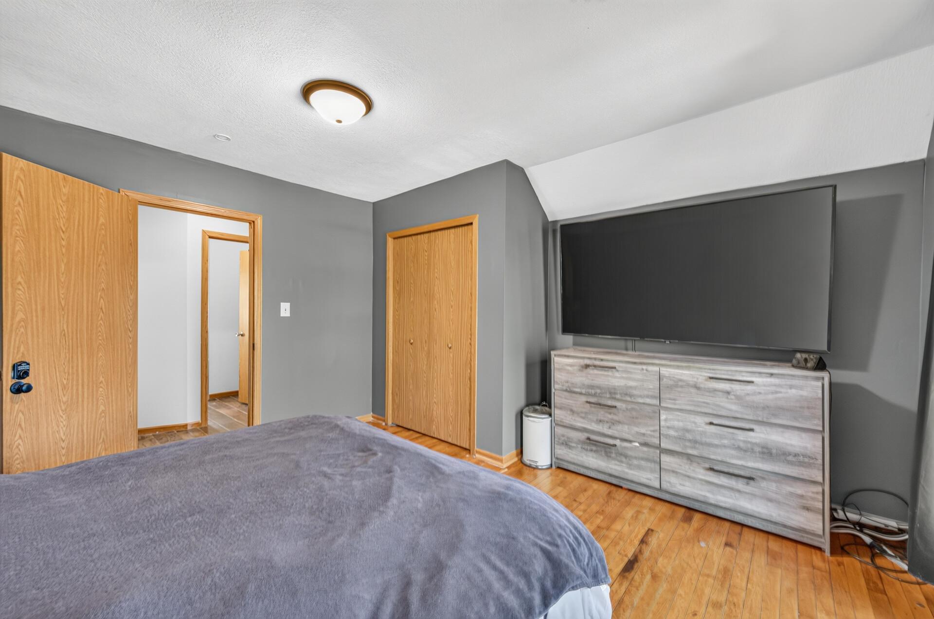 View of Residential at 2939 30th Avenue, Minneapolis MN 55406, Minneapolis (17 of 33) - Mike Wilen | Minnesota Team Real Estate