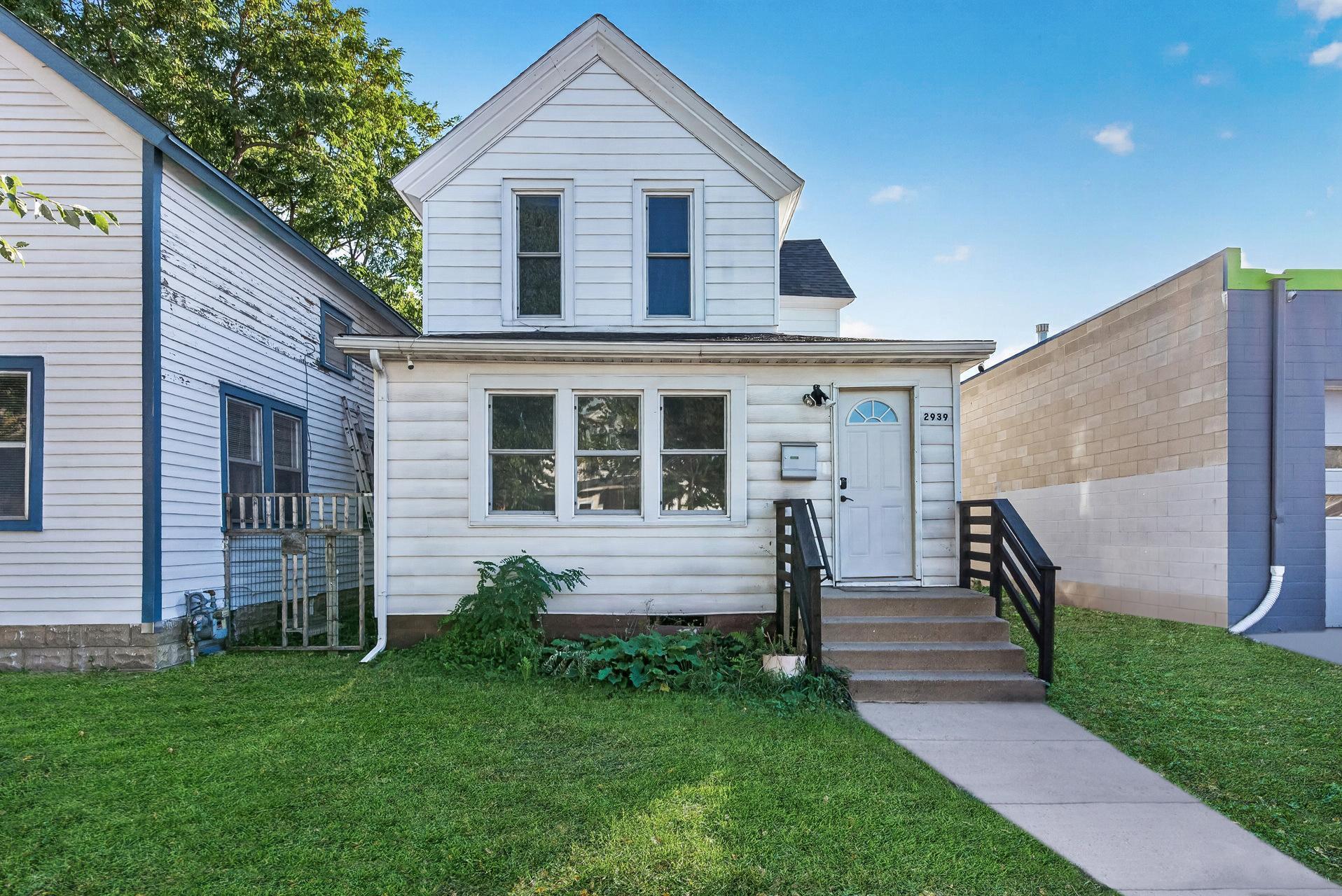 View of Residential at 2939 30th Avenue, Minneapolis MN 55406, Minneapolis (2 of 33) - Mike Wilen | Minnesota Team Real Estate