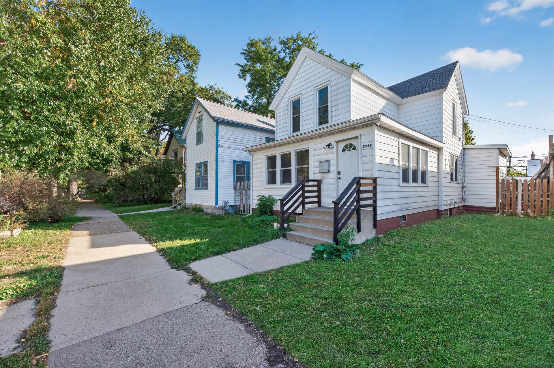 View of Residential at 2939 30th Avenue, Minneapolis MN 55406, Minneapolis (3 of 33) - Mike Wilen | Minnesota Team Real Estate