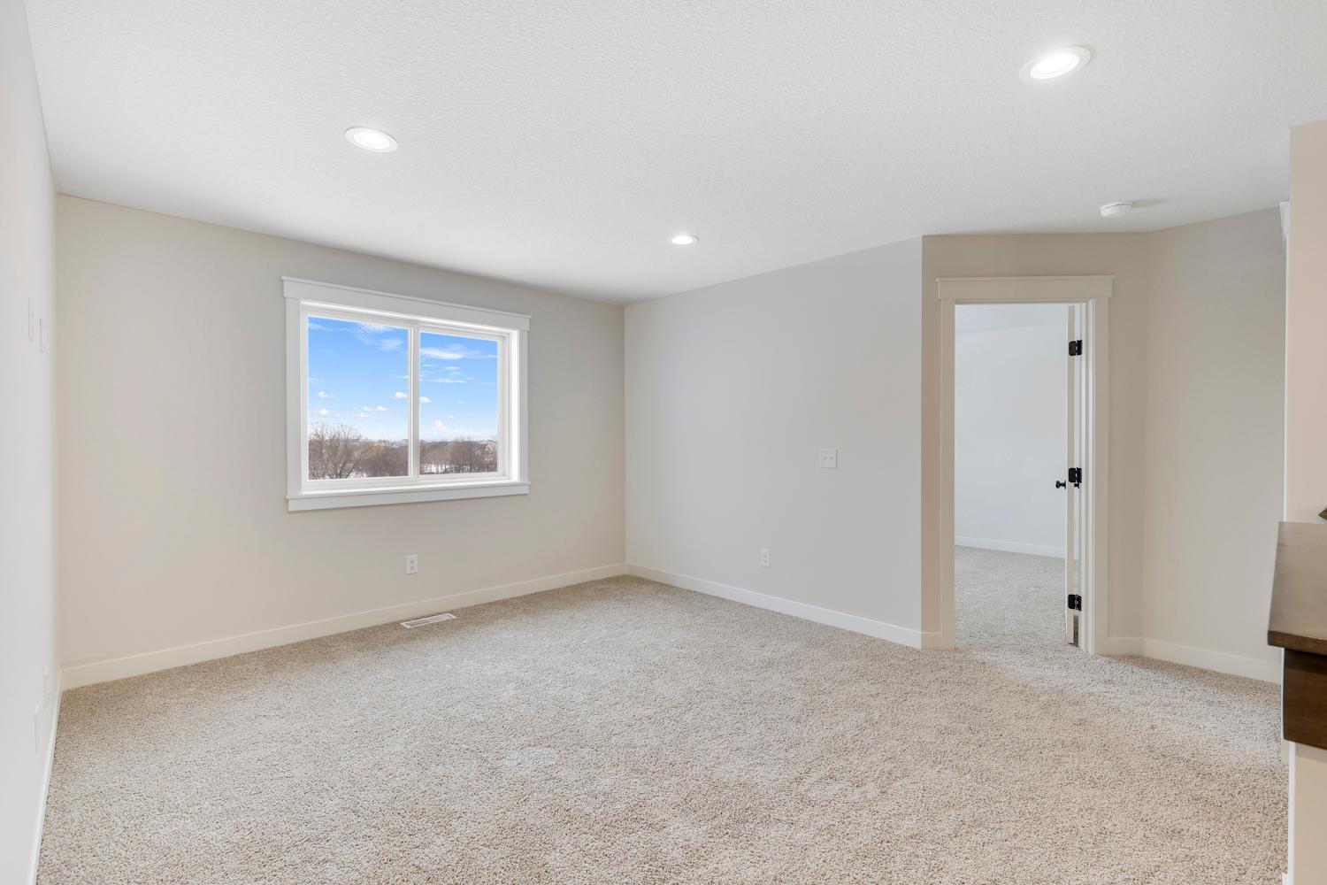 View of Residential at 13702 Arrowhead Way, Rosemount MN 55068, Rosemount (12 of 31) - Mike Wilen | Minnesota Team Real Estate