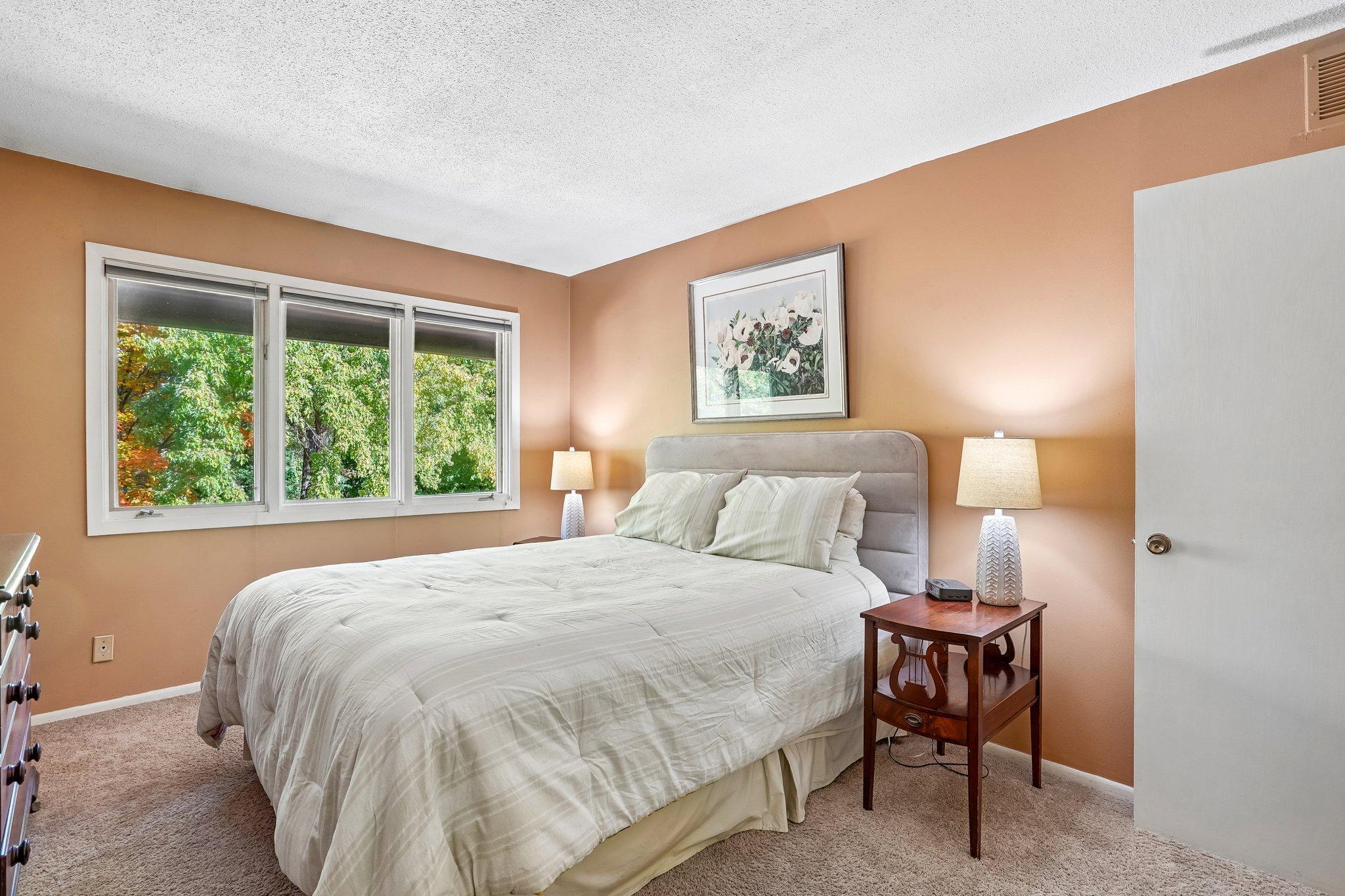 View of Residential at 225 Birnamwood Drive, Burnsville MN 55337, Burnsville (8 of 18) - Mike Wilen | Minnesota Team Real Estate
