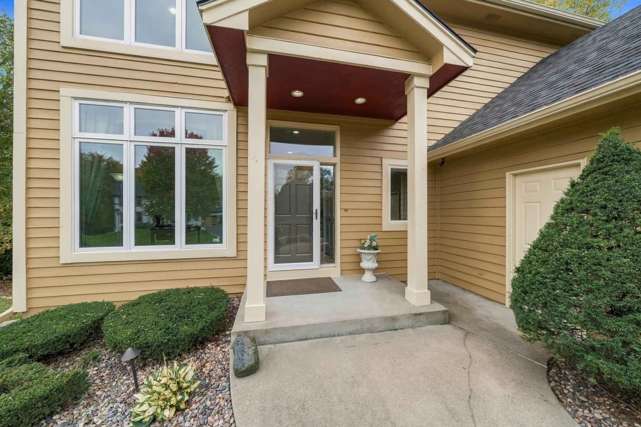 View of Residential at 4143 Cashell Glen, Eagan MN 55122, Eagan (61 of 77) - Mike Wilen | Minnesota Team Real Estate