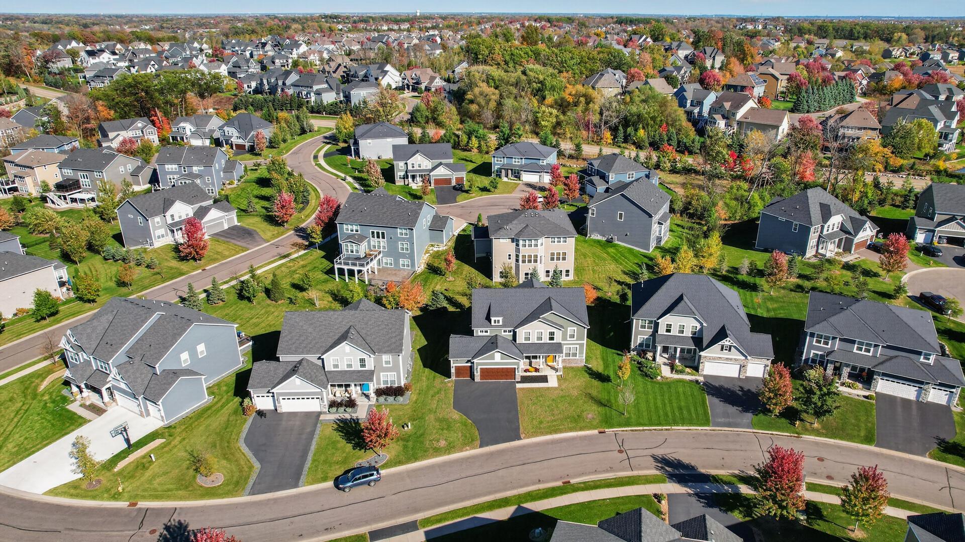 View of Residential at 5370 Fountain Lane, Plymouth MN 55446, Plymouth (15 of 27) - Mike Wilen | Minnesota Team Real Estate