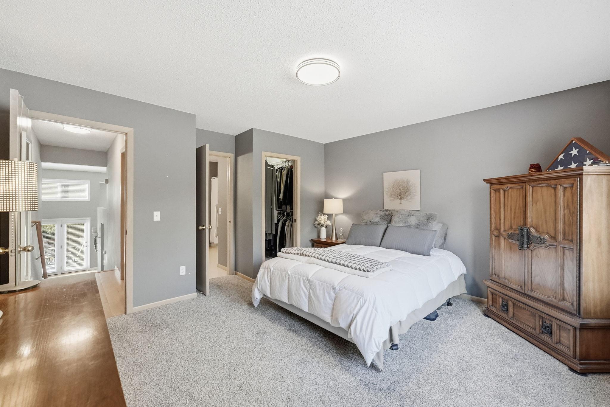View of Residential at 12566 Parkwood Drive, Burnsville MN 55337, Burnsville (13 of 34) - Mike Wilen | Minnesota Team Real Estate