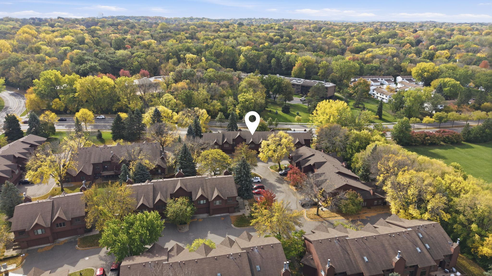 View of Residential at 12566 Parkwood Drive, Burnsville MN 55337, Burnsville (28 of 34) - Mike Wilen | Minnesota Team Real Estate