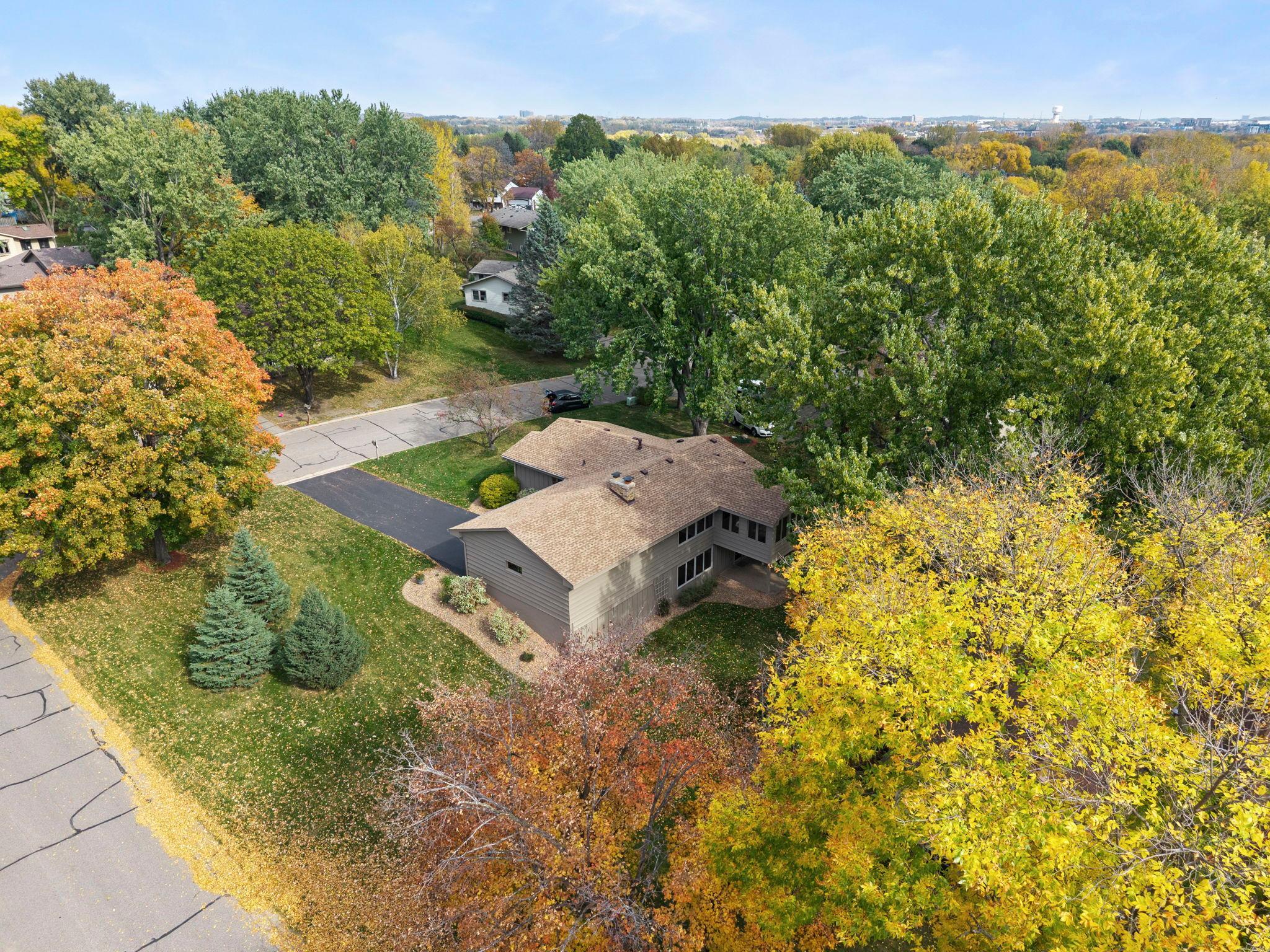 View of Residential at 8365 Heather Avenue, Eden Prairie MN 55347, Eden Prairie (60 of 64) - Mike Wilen | Minnesota Team Real Estate