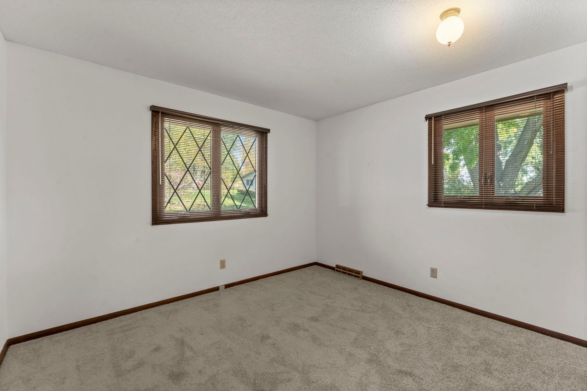 View of Residential at 8365 Heather Avenue, Eden Prairie MN 55347, Eden Prairie (18 of 64) - Mike Wilen | Minnesota Team Real Estate