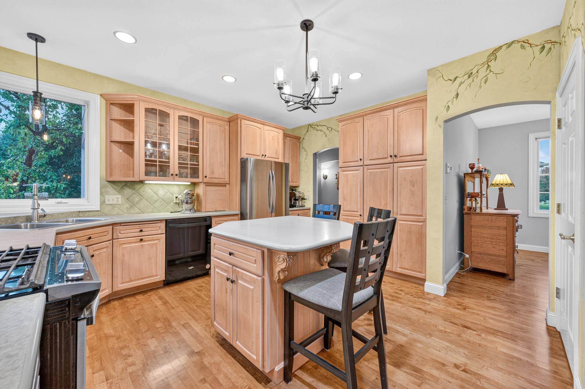 View of Residential at 7757 7th Street, Oakdale MN 55128, Oakdale (17 of 63) - Mike Wilen | Minnesota Team Real Estate