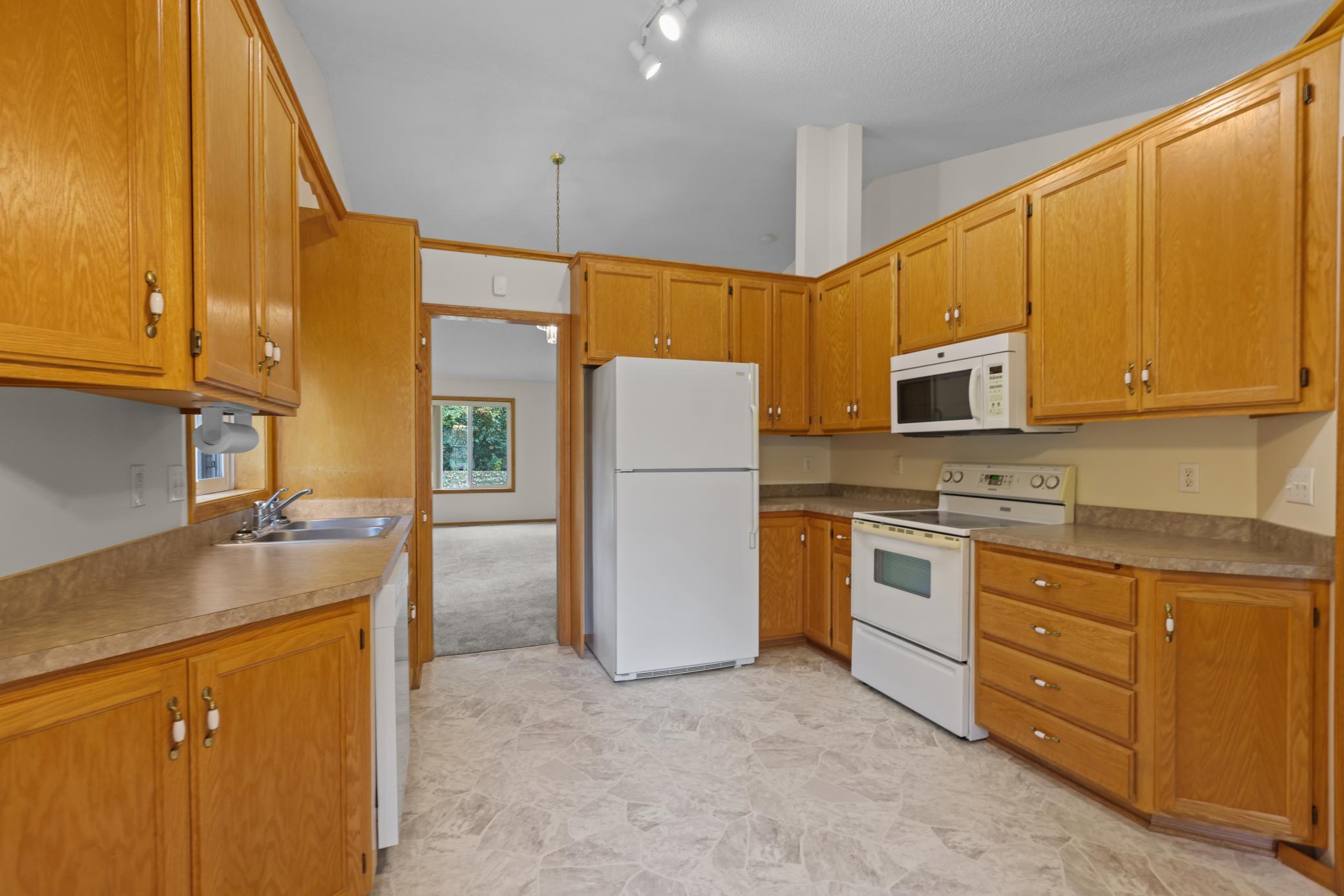 View of Residential at 11027 Lincoln Court, Blaine MN 55434, Blaine (11 of 27) - Mike Wilen | Minnesota Team Real Estate
