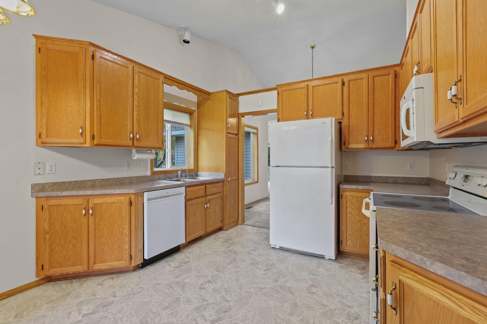 View of Residential at 11027 Lincoln Court, Blaine MN 55434, Blaine (15 of 27) - Mike Wilen | Minnesota Team Real Estate