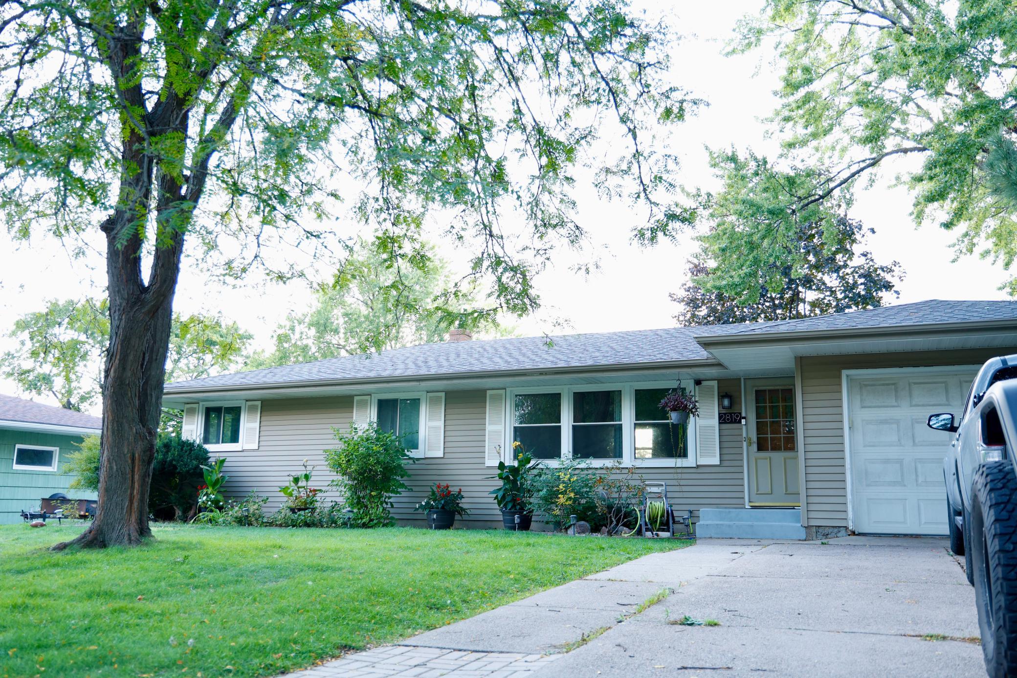 View of Single Family at 2819 Farrington Street, Roseville - Mike Wilen | Minnesota Team Real Estate
