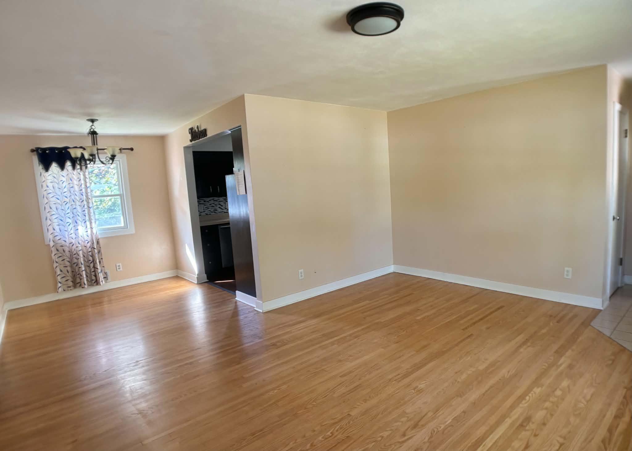 View of Residential at 2819 Farrington Street, Roseville MN 55113, Roseville (6 of 27) - Mike Wilen | Minnesota Team Real Estate