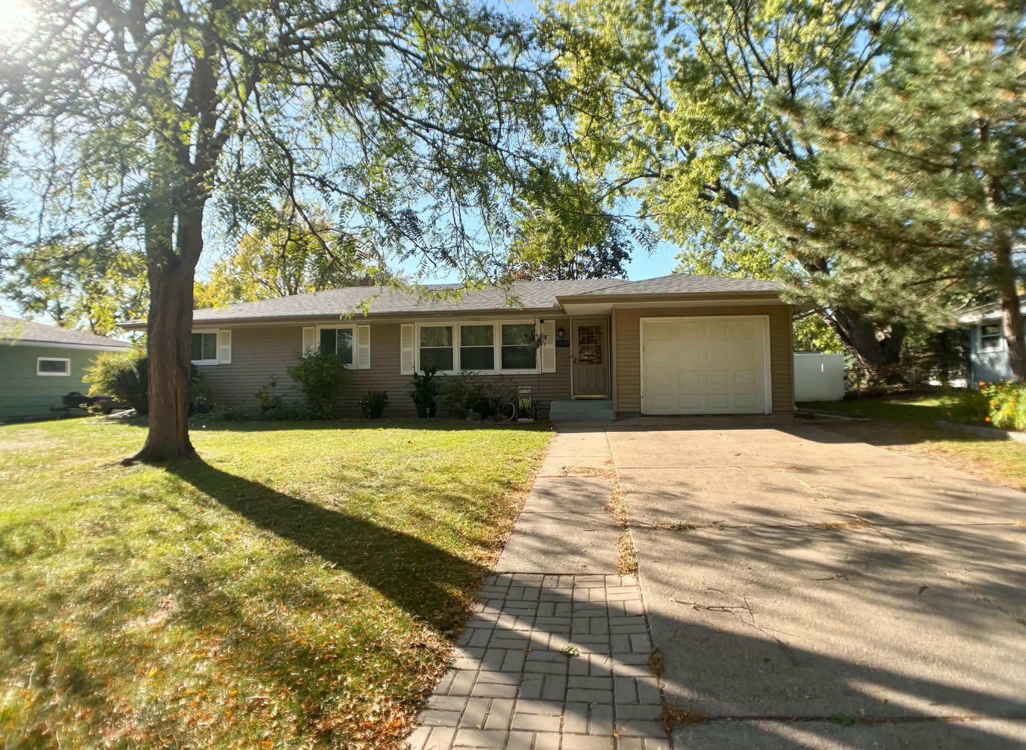 View of Residential at 2819 Farrington Street, Roseville MN 55113, Roseville (3 of 27) - Mike Wilen | Minnesota Team Real Estate