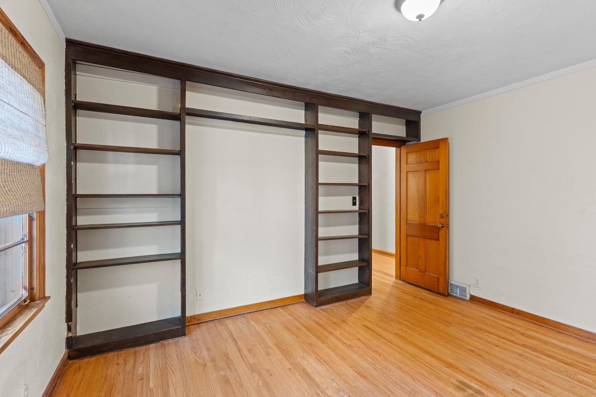 View of Residential at 1112 Seminole Avenue, West Saint Paul MN 55118, West Saint Paul (16 of 67) - Mike Wilen | Minnesota Team Real Estate